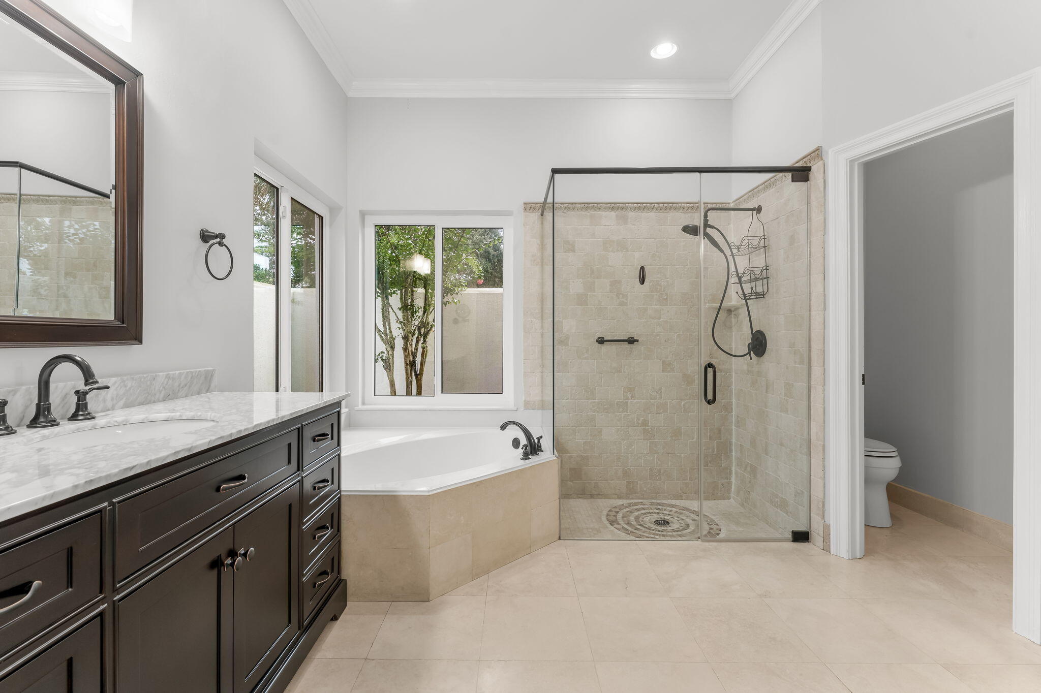 EMERALD BAY  BAYWINDS GOLF EST PH 2 - Residential