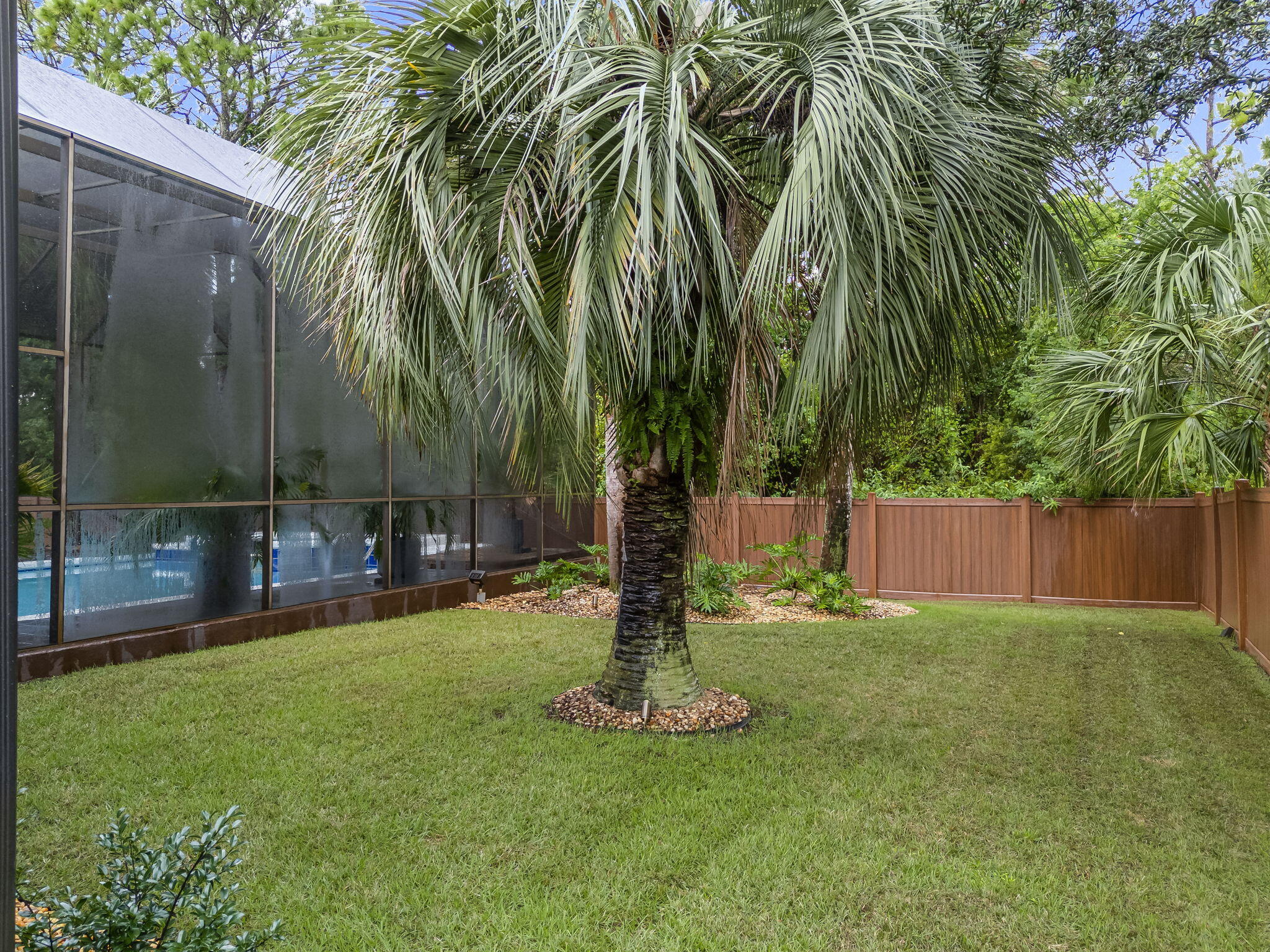EMERALD BAY  BAYWINDS GOLF EST PH 2 - Residential