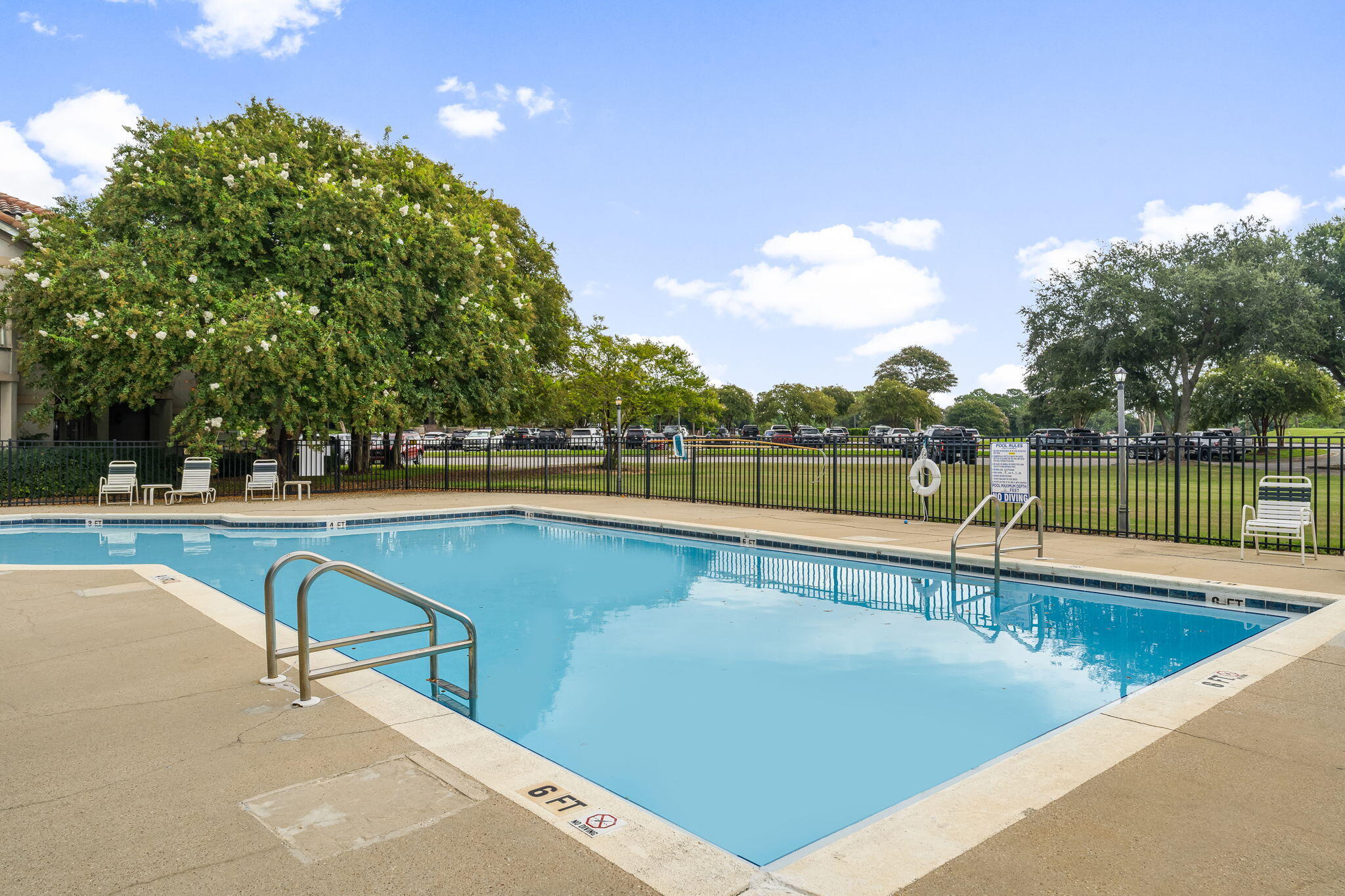 EMERALD BAY  BAYWINDS GOLF EST PH 2 - Residential