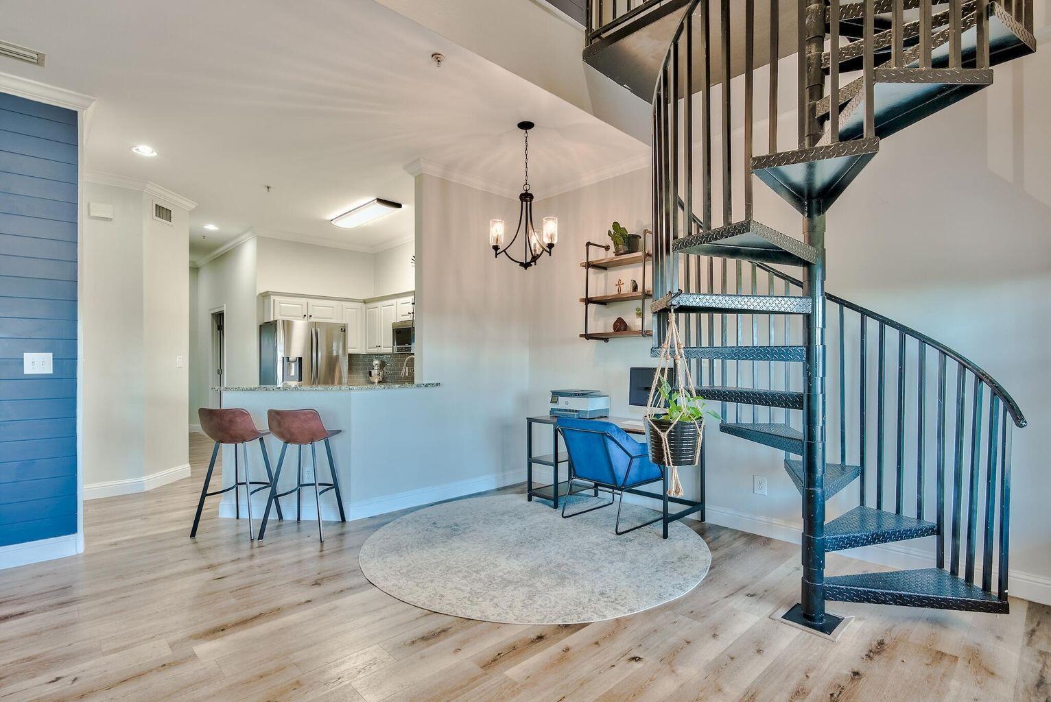 PLAZA THE - Residential Lease