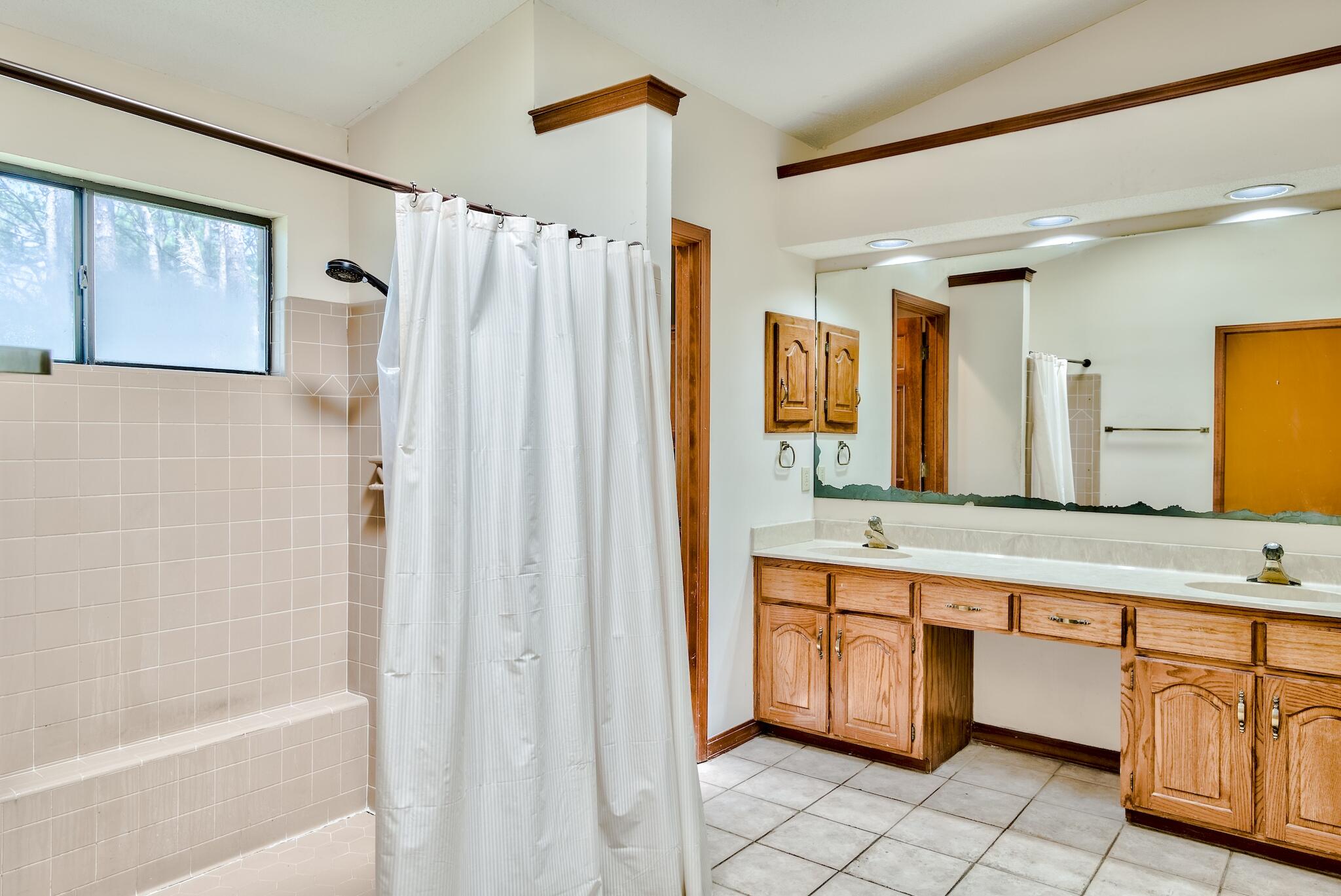 INDIAN BAYOU - Residential