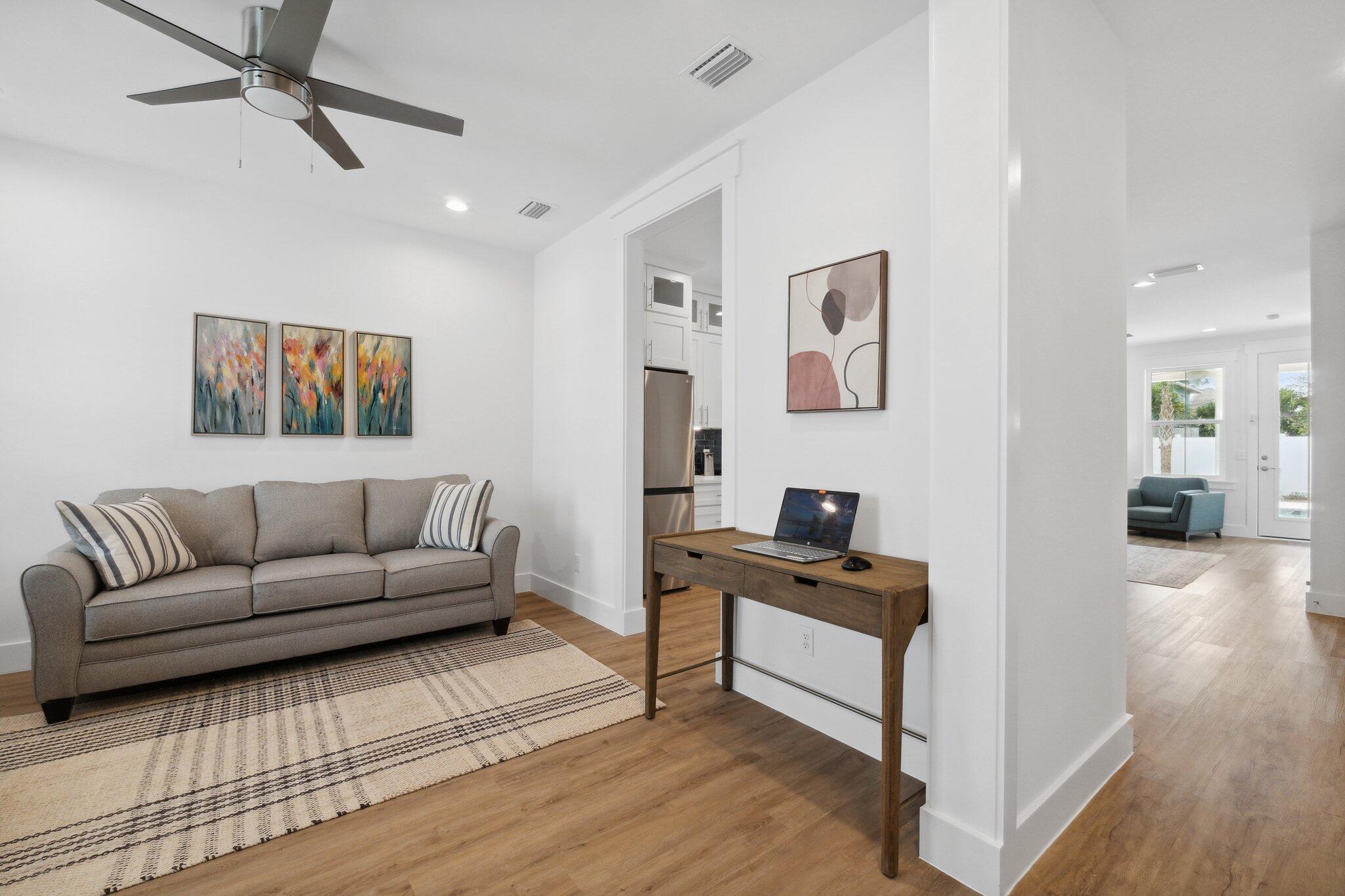 HOLIDAY BEACH UNIT 14 - Residential