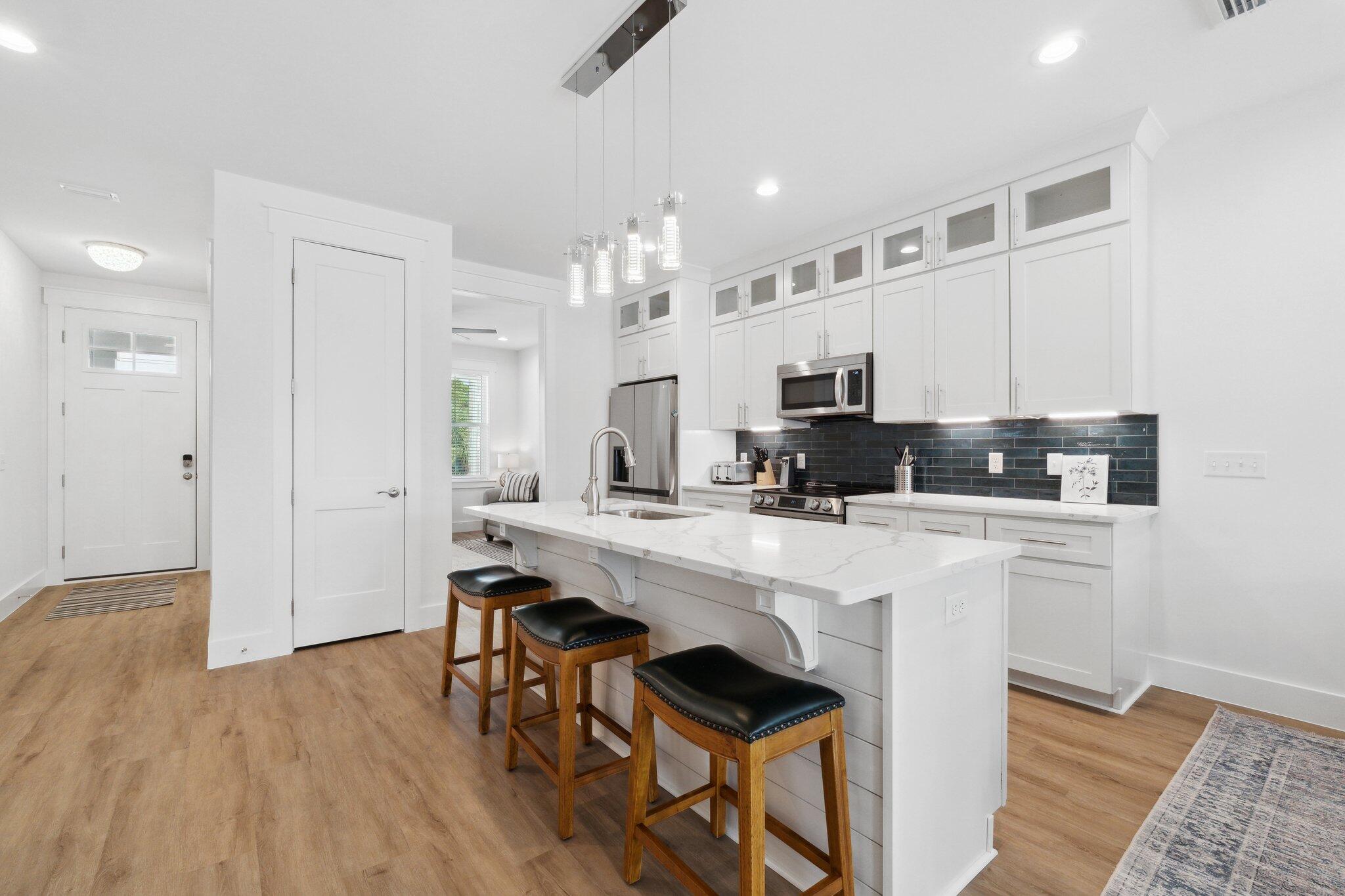 HOLIDAY BEACH UNIT 14 - Residential