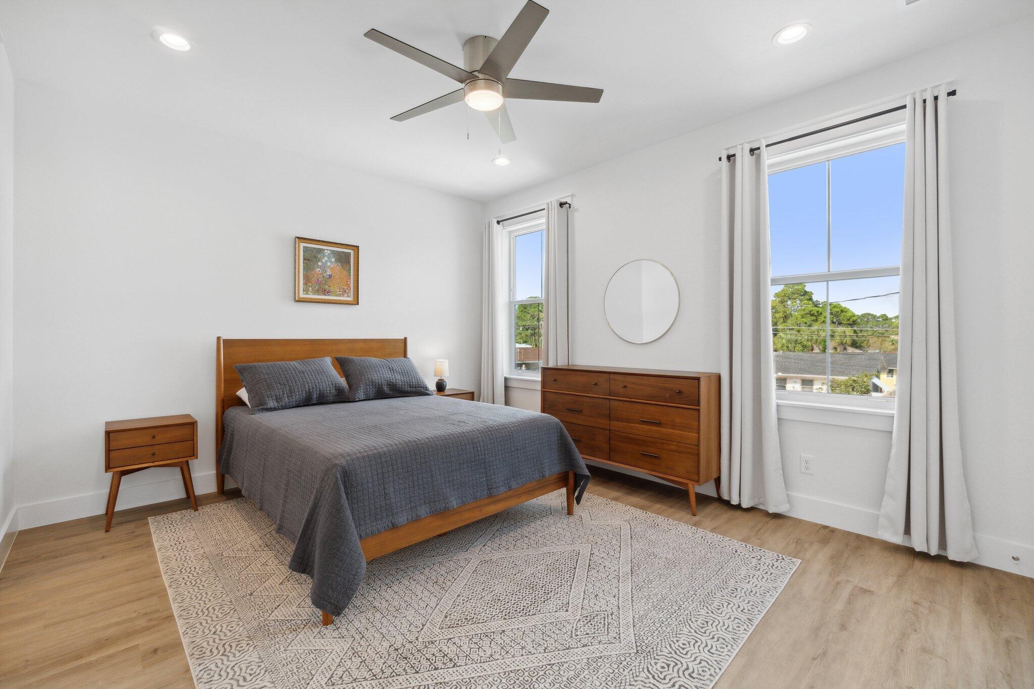 HOLIDAY BEACH UNIT 14 - Residential