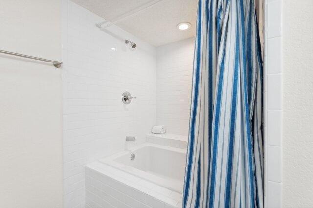 HIDDEN DUNES BEACH COTTAGES 1 - Residential