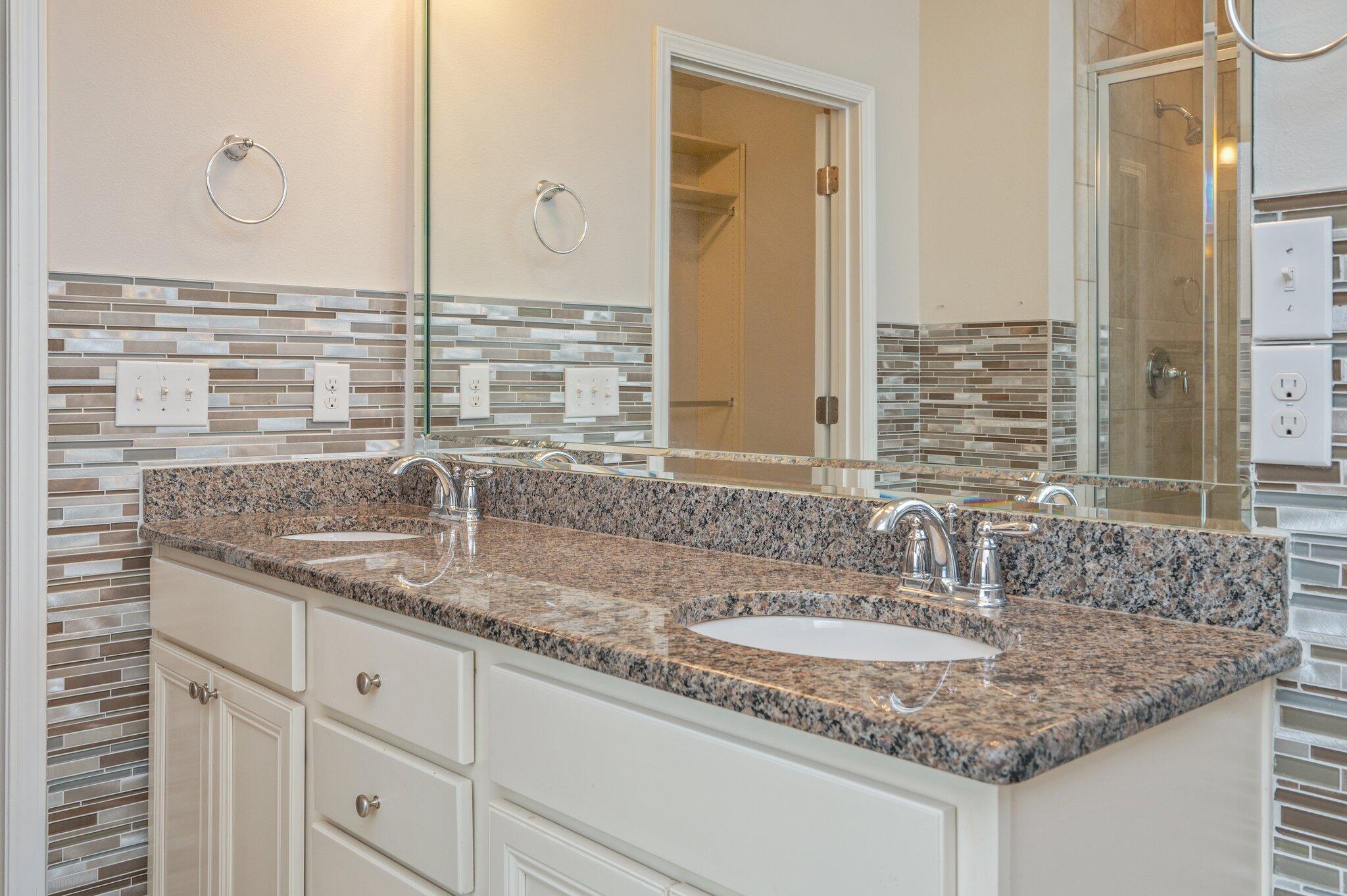 Redstone Commons - Residential