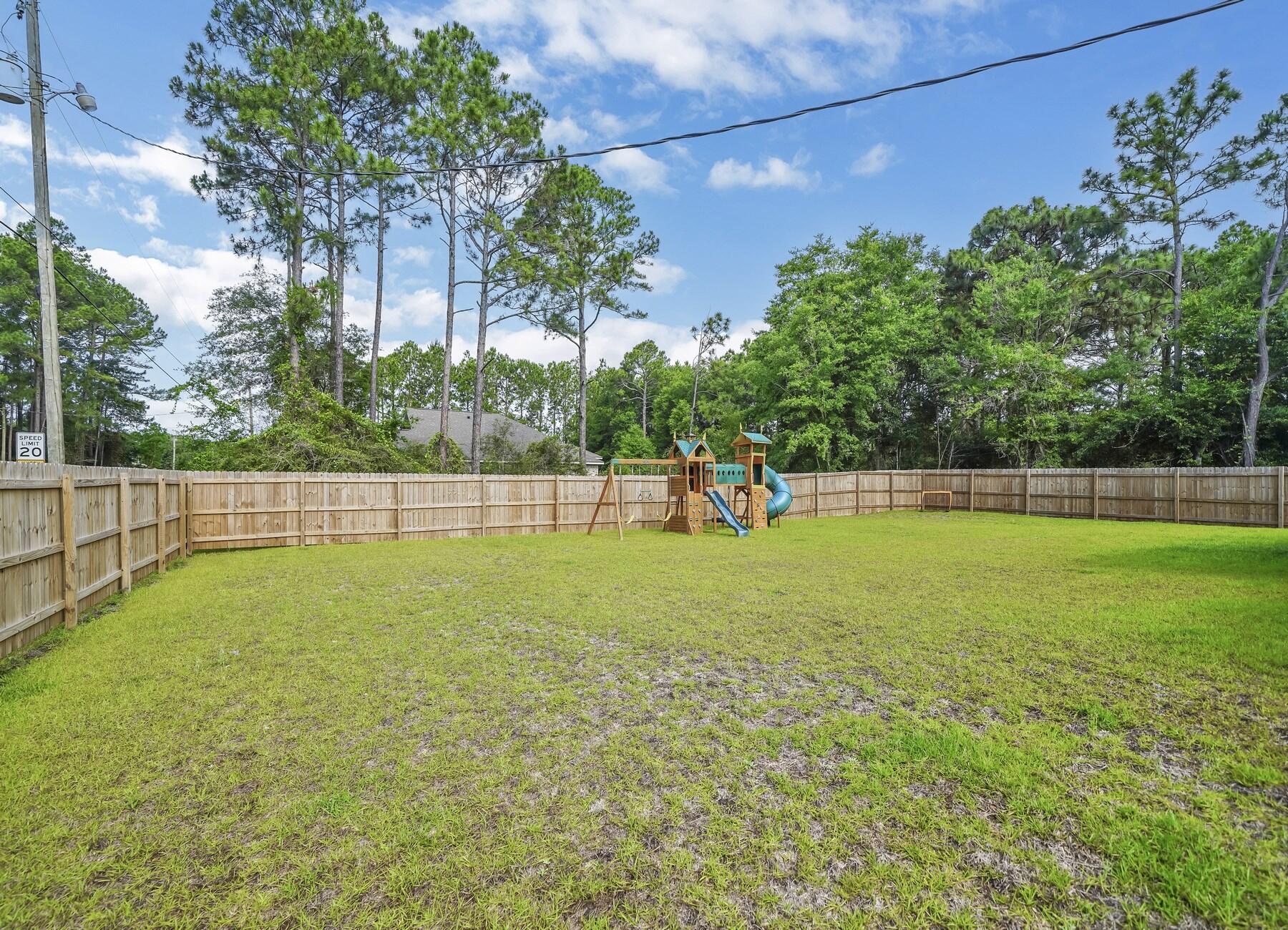 NO RECORDED SUBDIVISION - Residential Lease