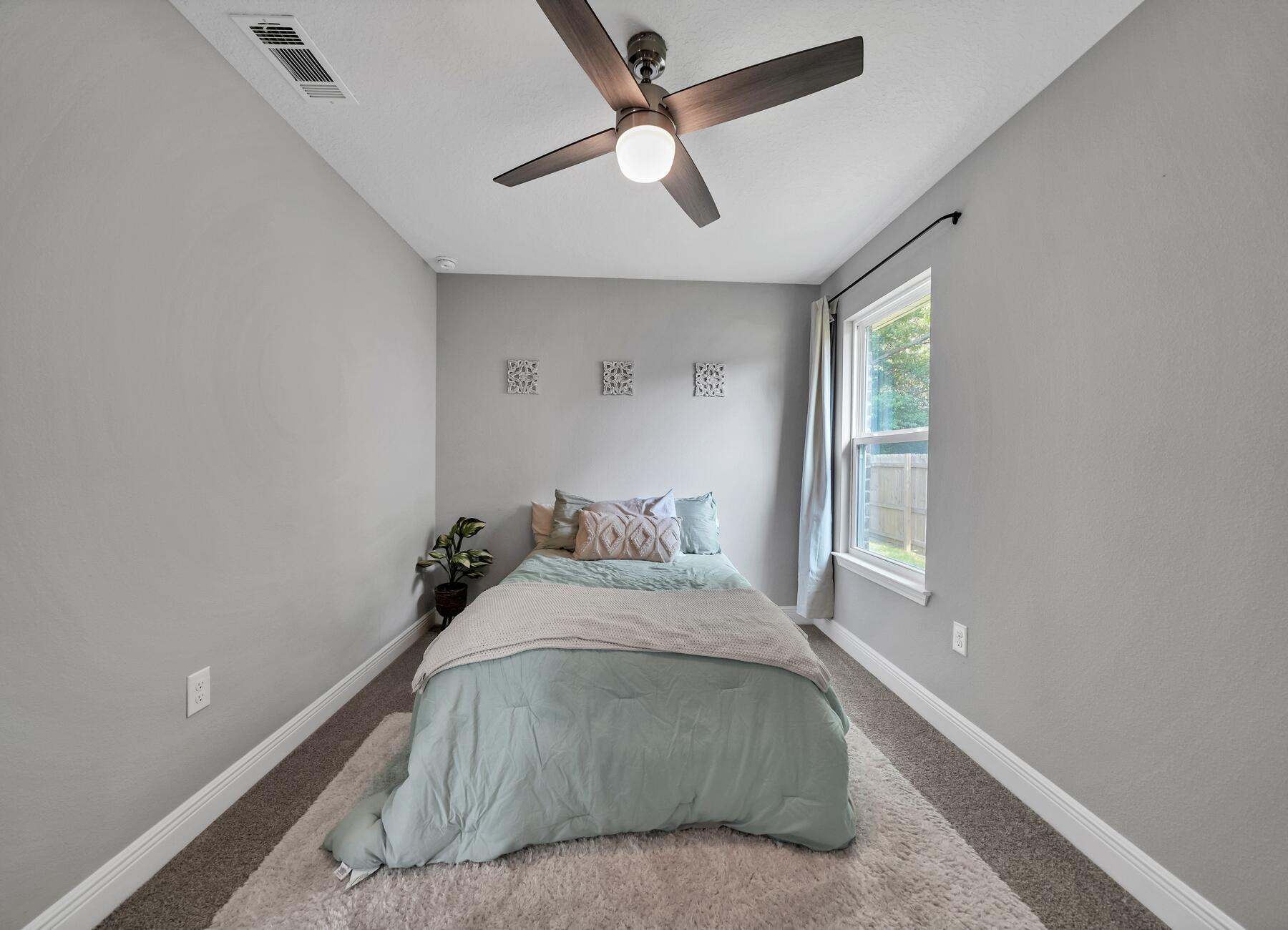 NO RECORDED SUBDIVISION - Residential Lease