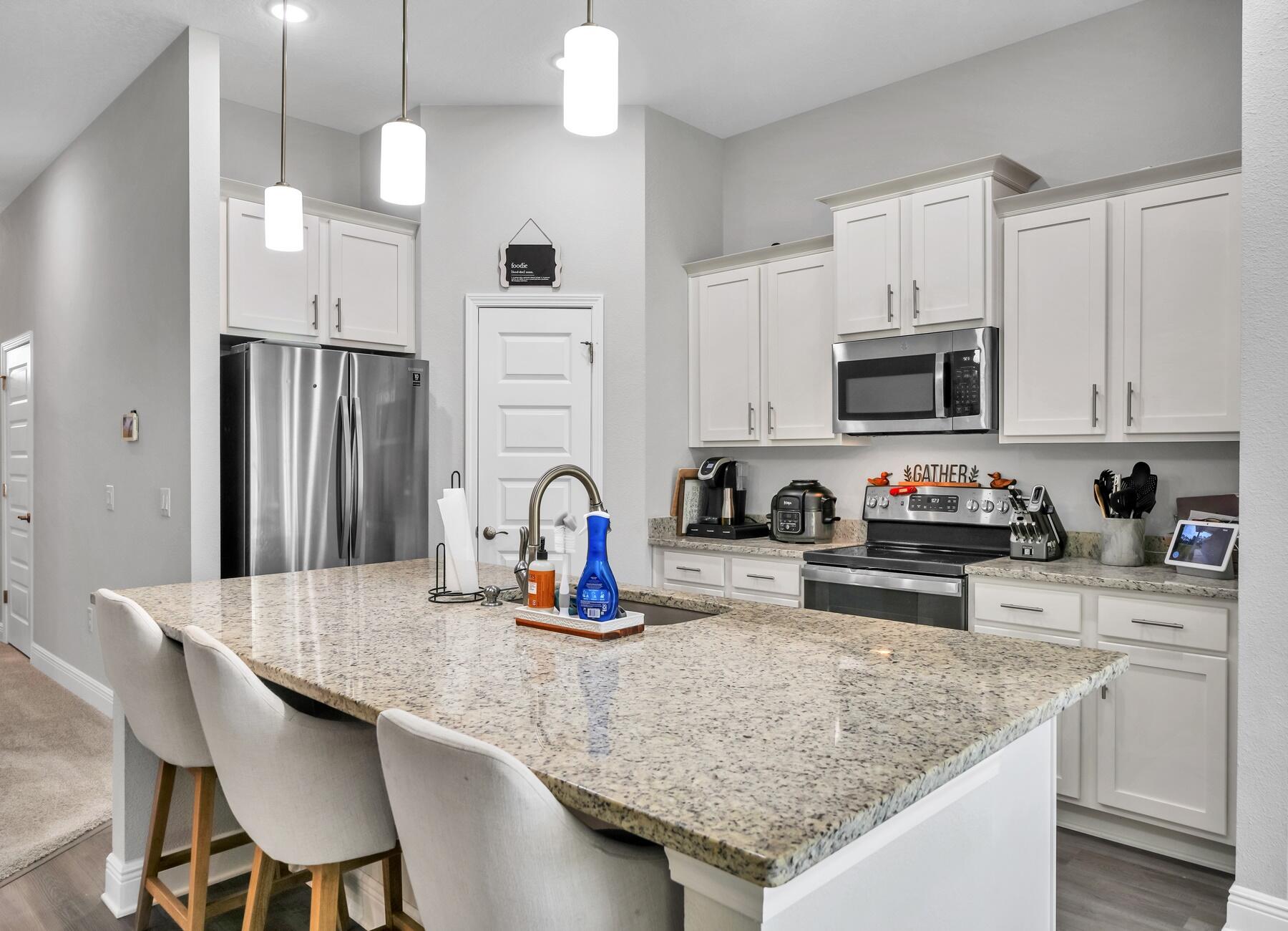 NO RECORDED SUBDIVISION - Residential Lease