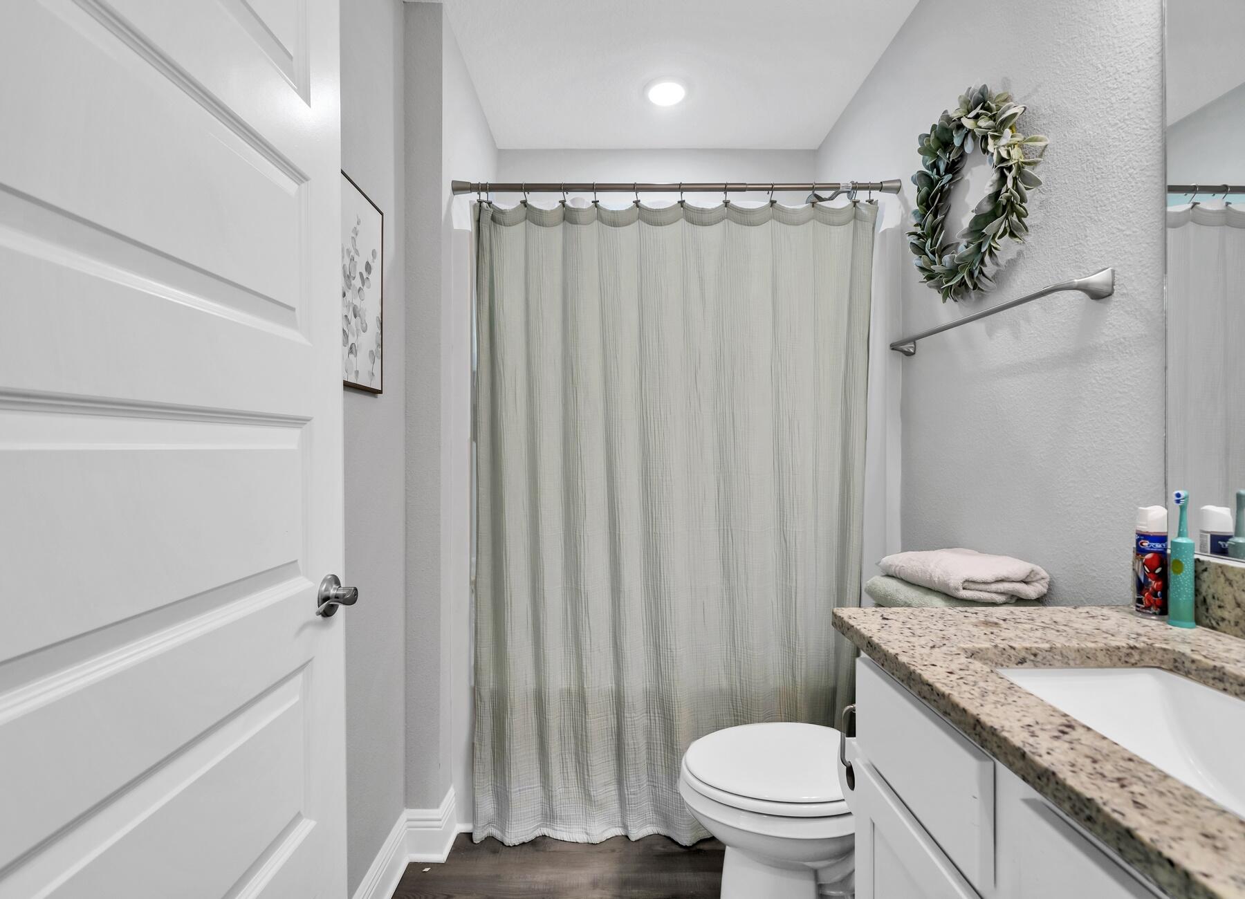 NO RECORDED SUBDIVISION - Residential Lease