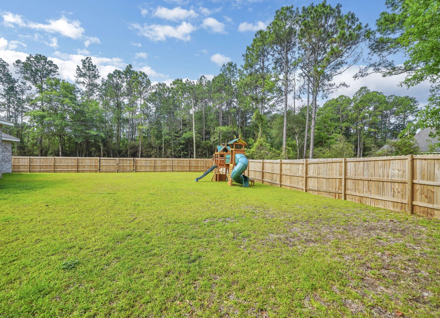 NO RECORDED SUBDIVISION - Residential Lease