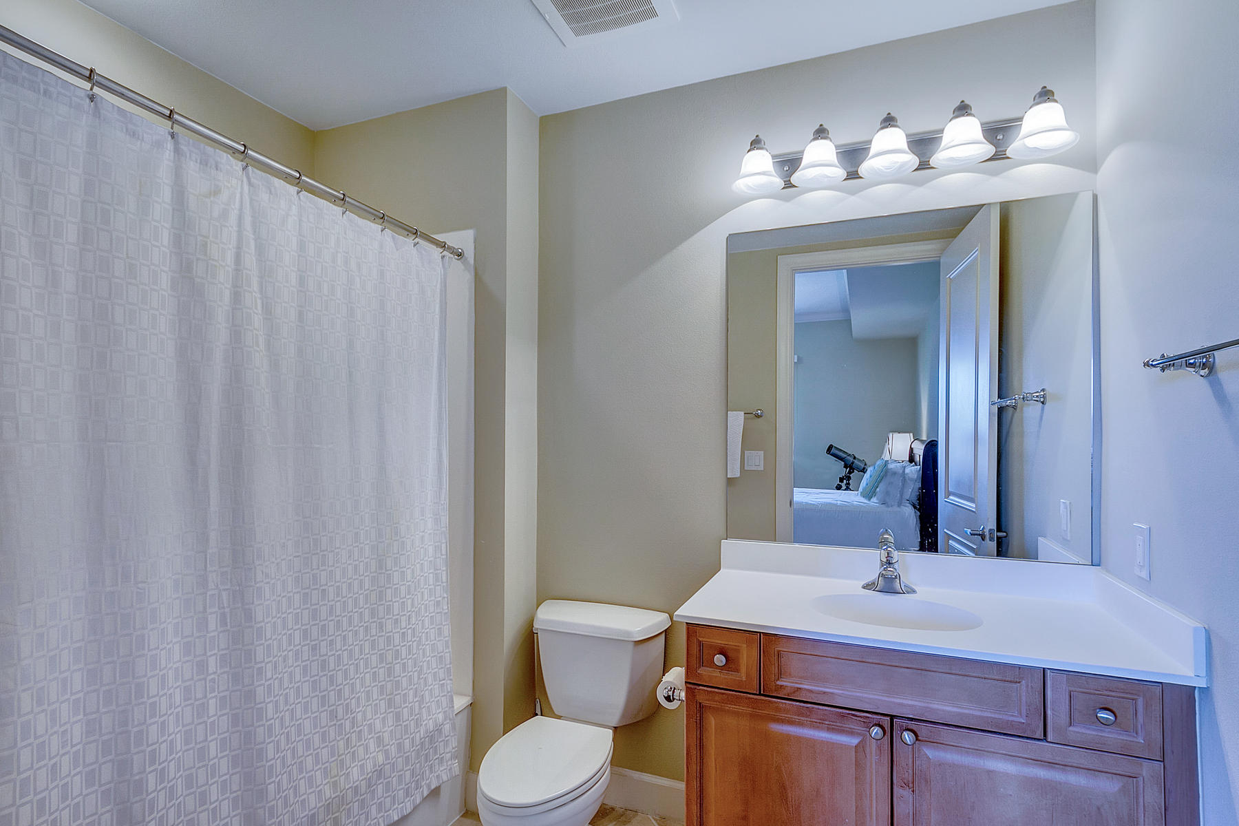 HARBOR LANDING - Residential