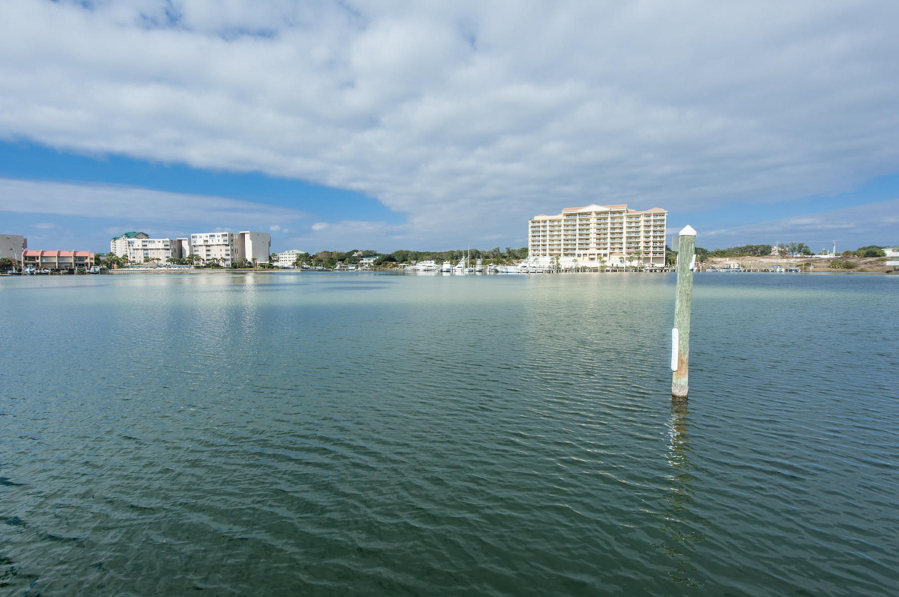 HARBOR LANDING - Residential