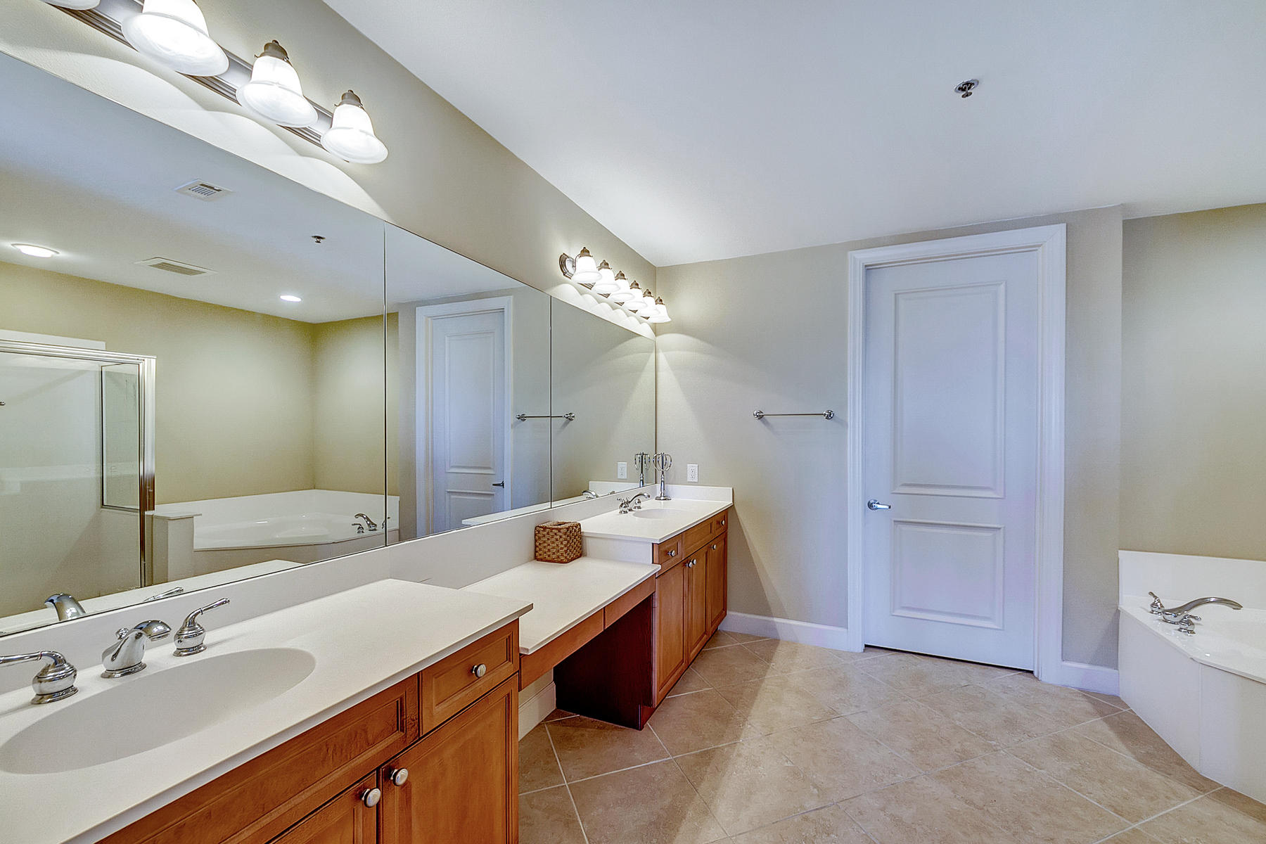 HARBOR LANDING - Residential