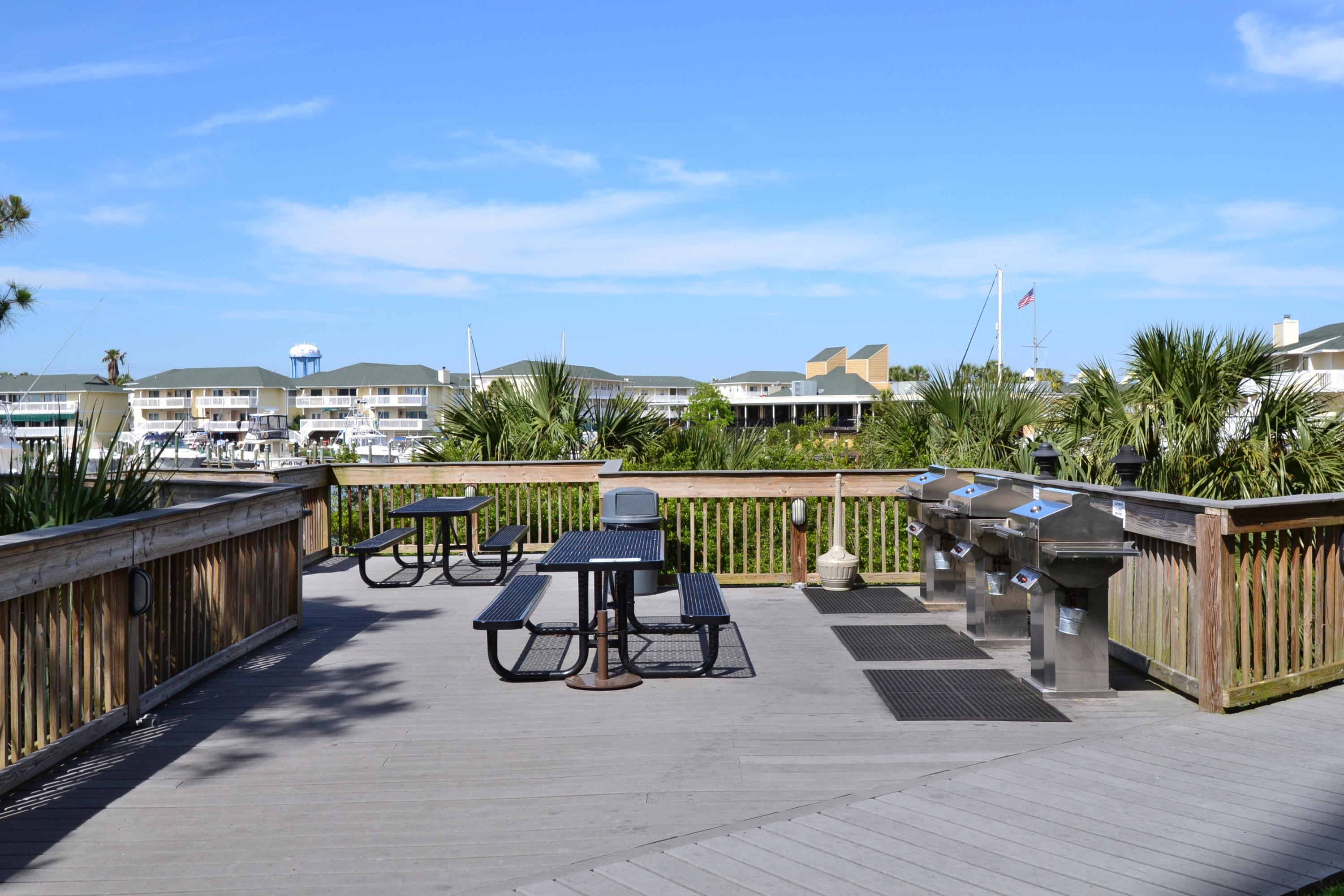 HARBOR LANDING - Residential