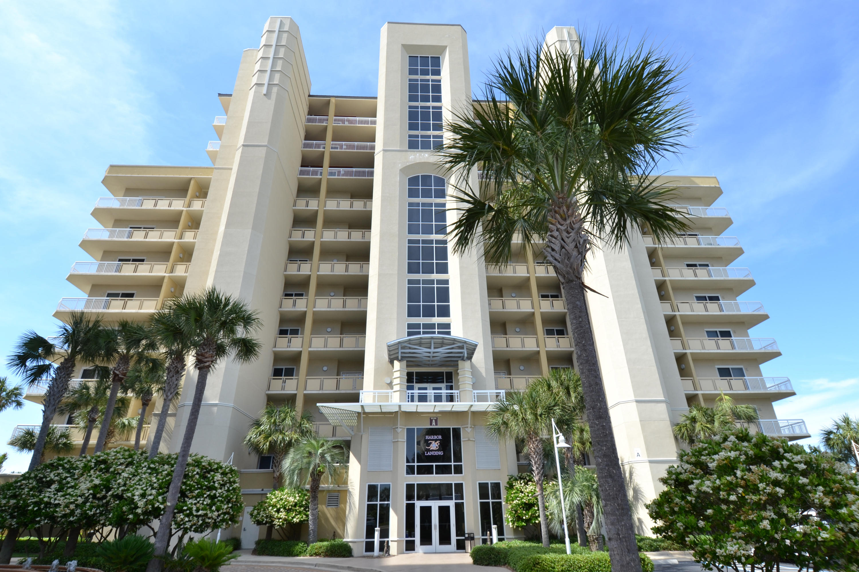 HARBOR LANDING - Residential