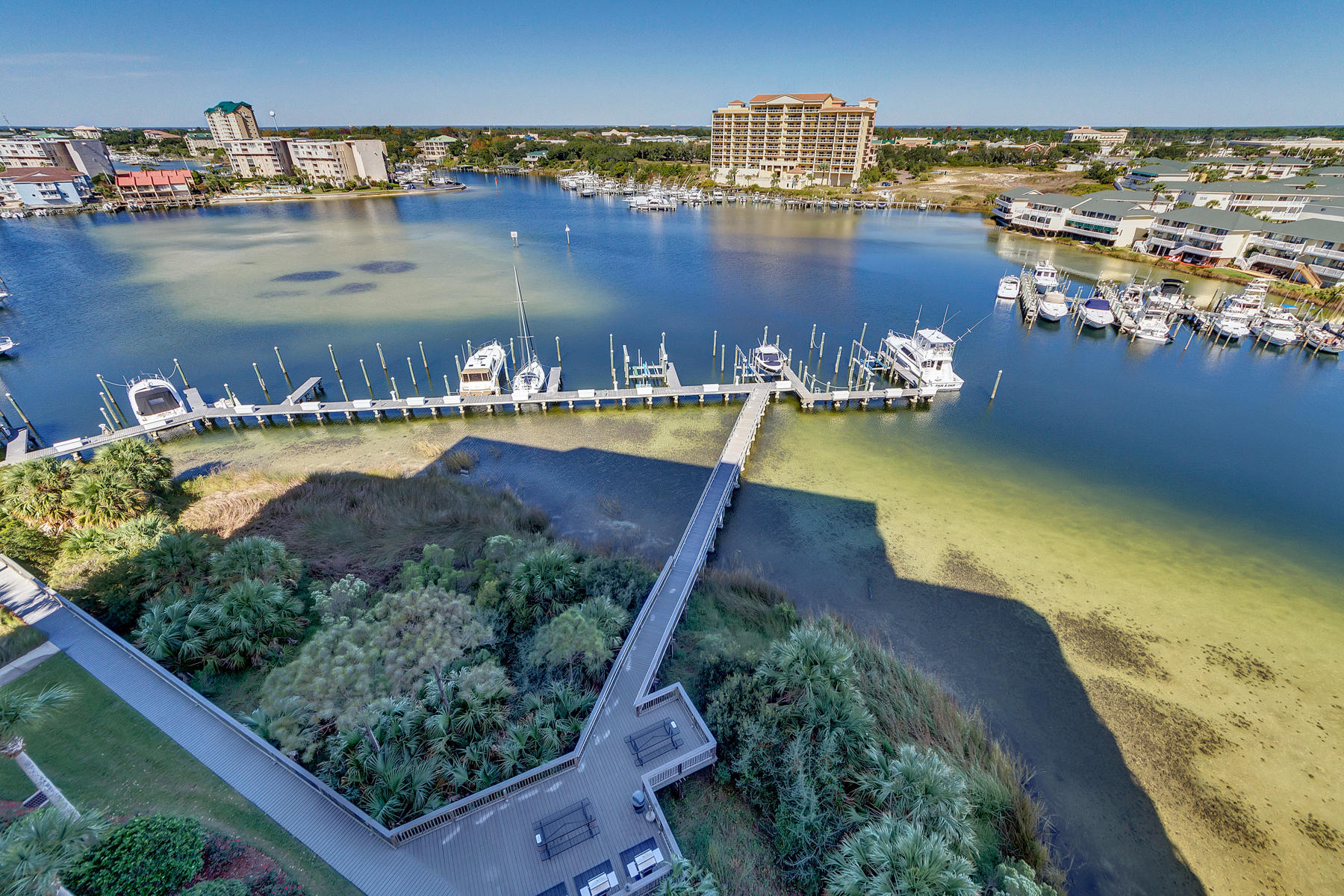 HARBOR LANDING - Residential