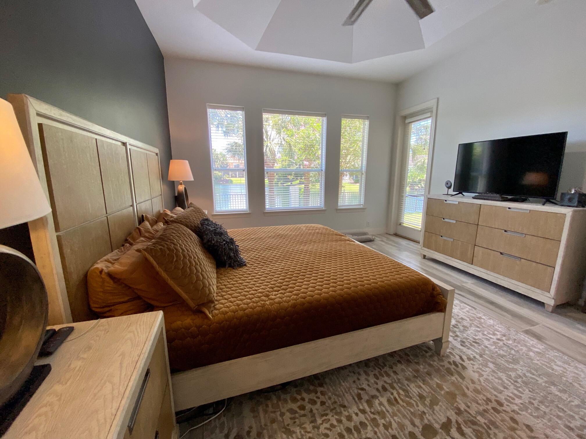 REGATTA BAY PATIO HOMES - Residential