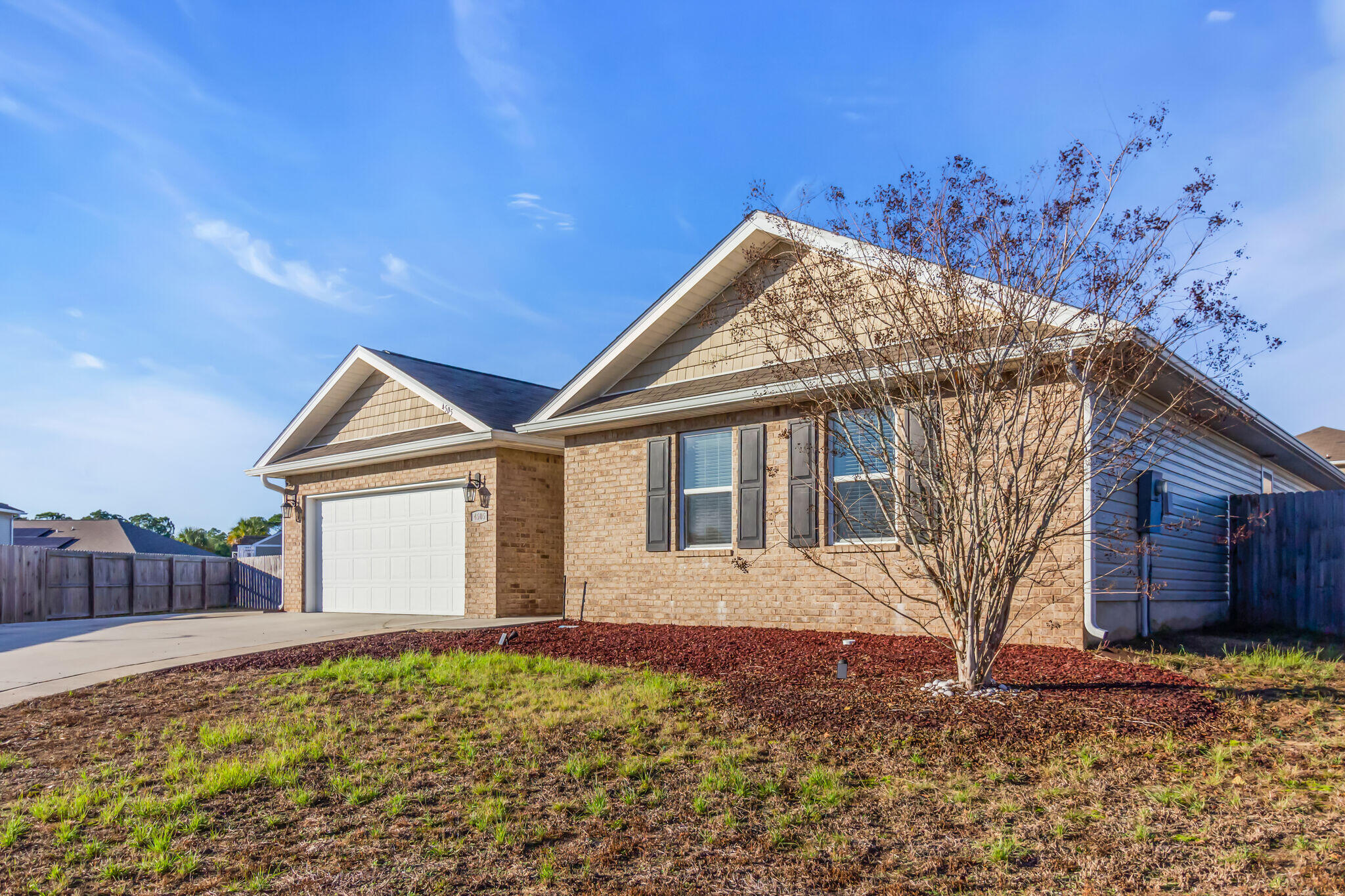PATRIDGE HILLS - Residential Lease