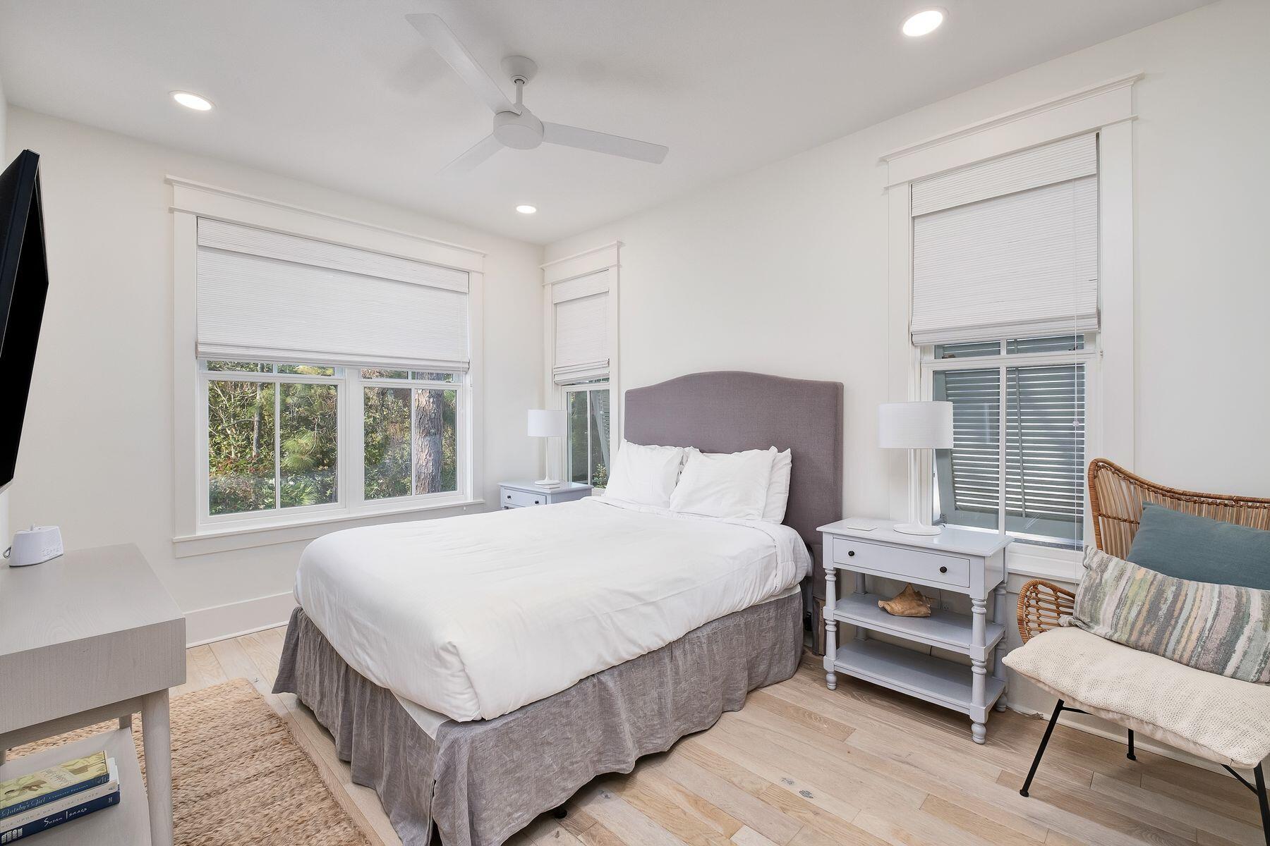 GRAYTON BEACH - Residential