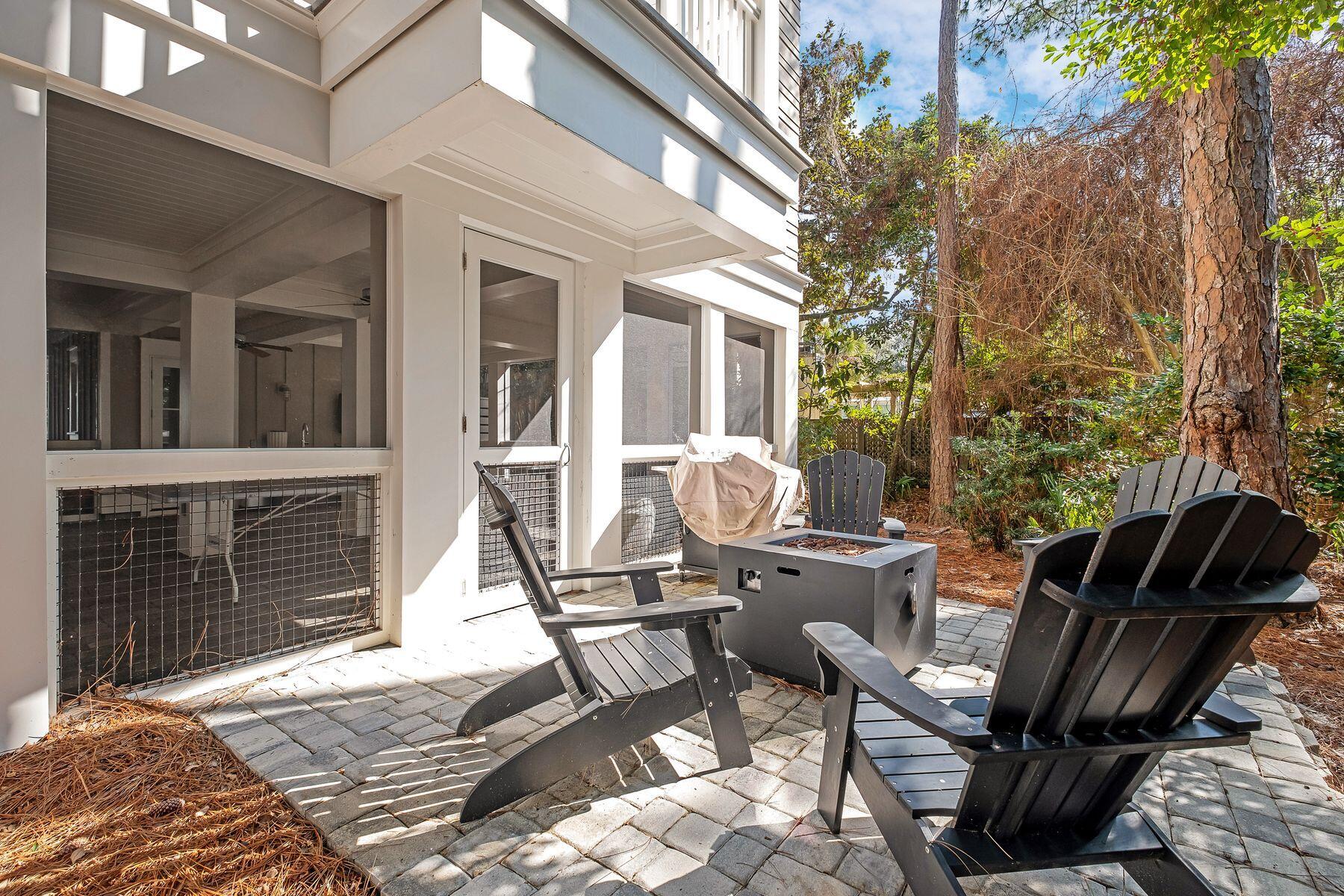 GRAYTON BEACH - Residential