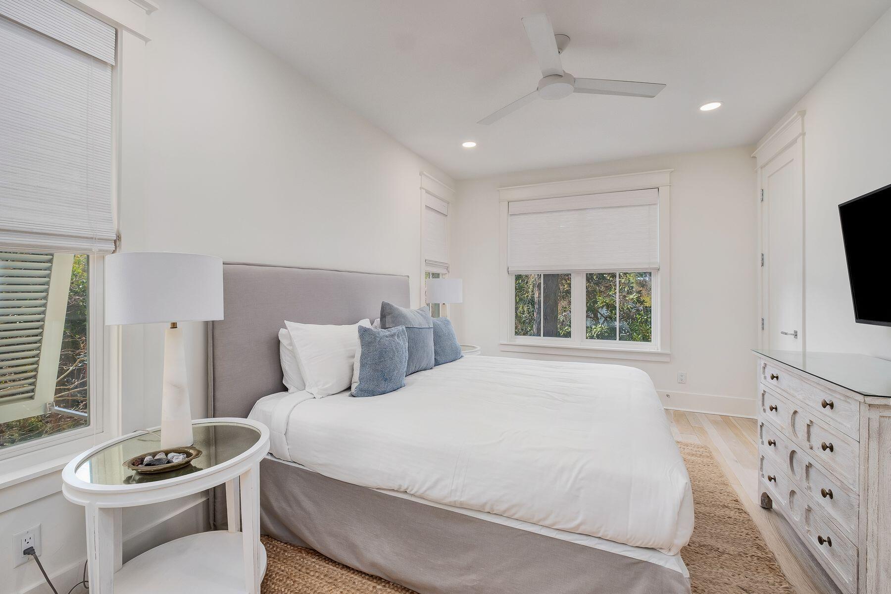GRAYTON BEACH - Residential