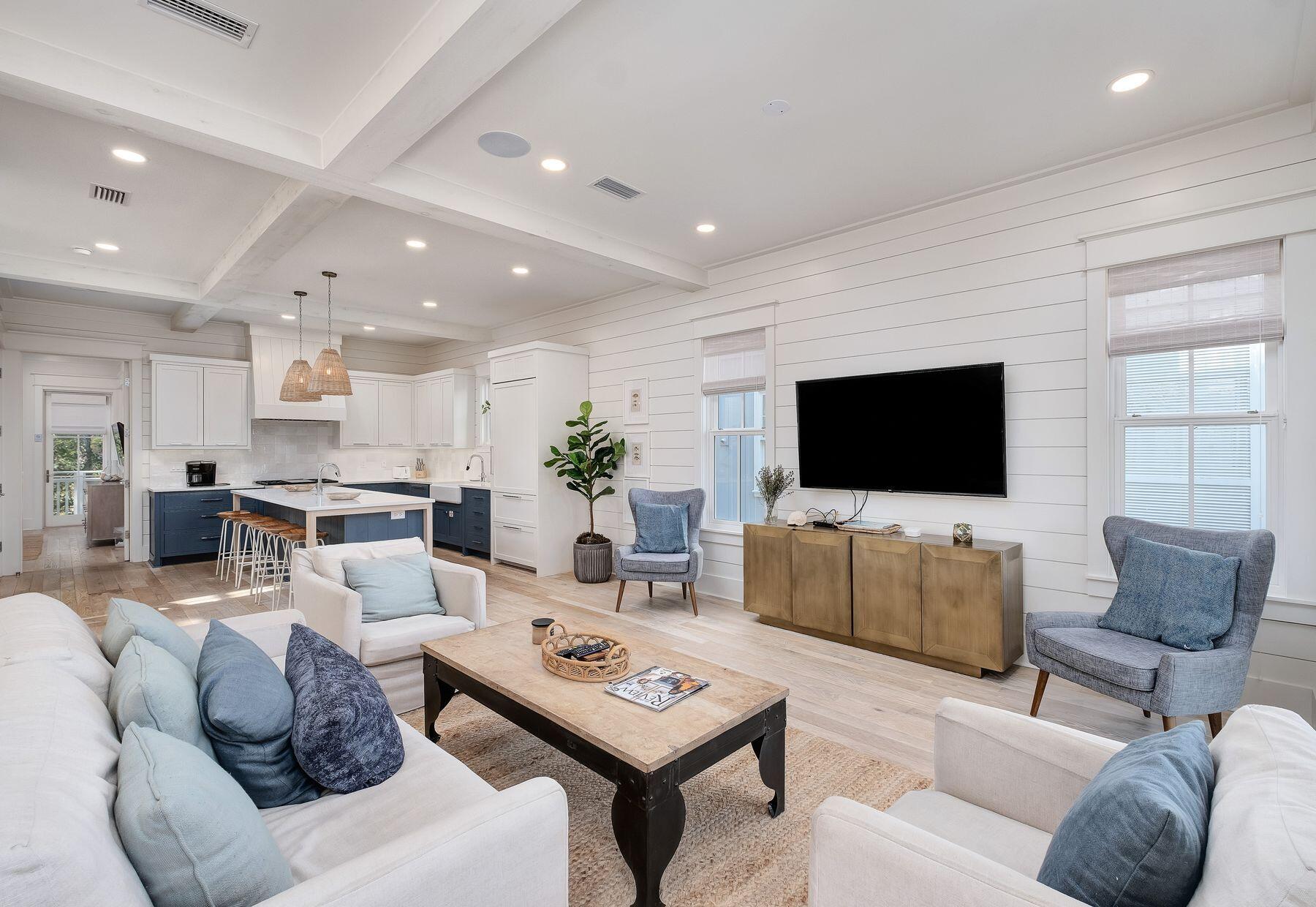GRAYTON BEACH - Residential