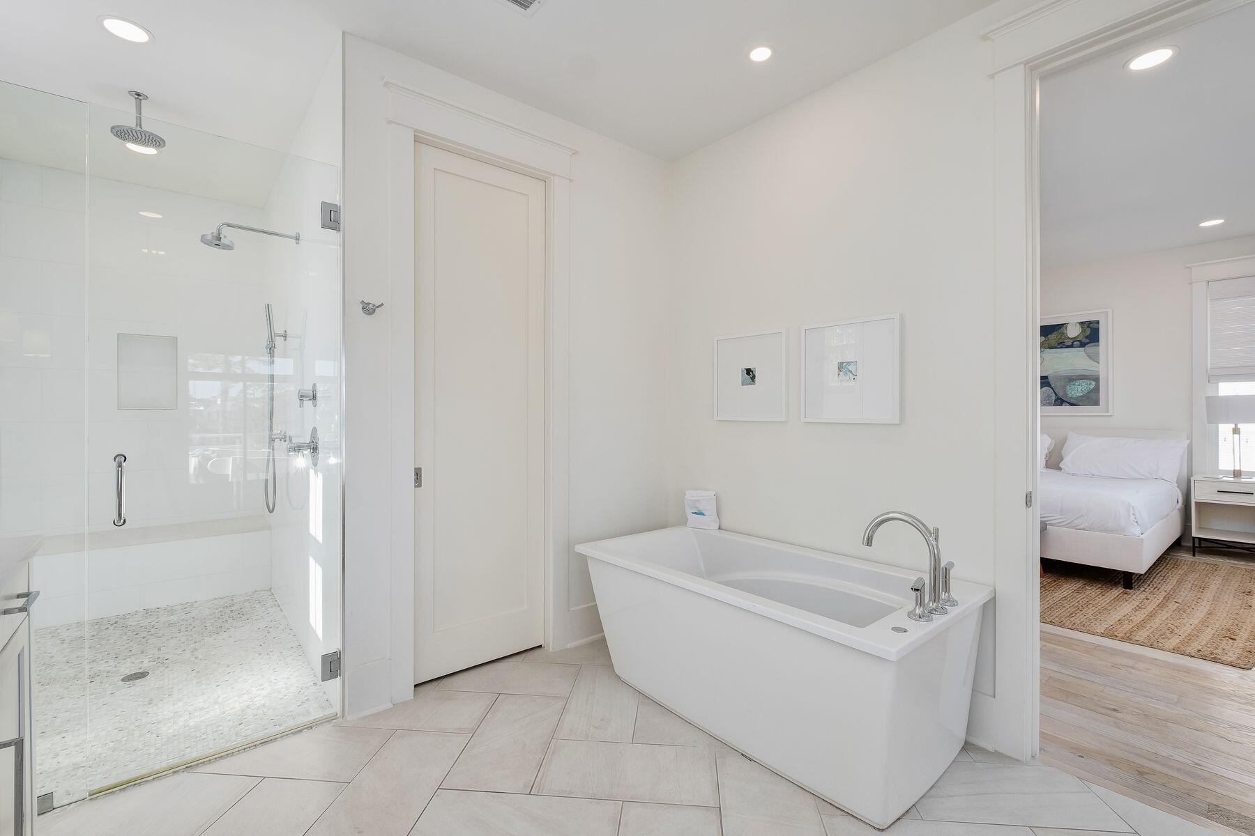 GRAYTON BEACH - Residential