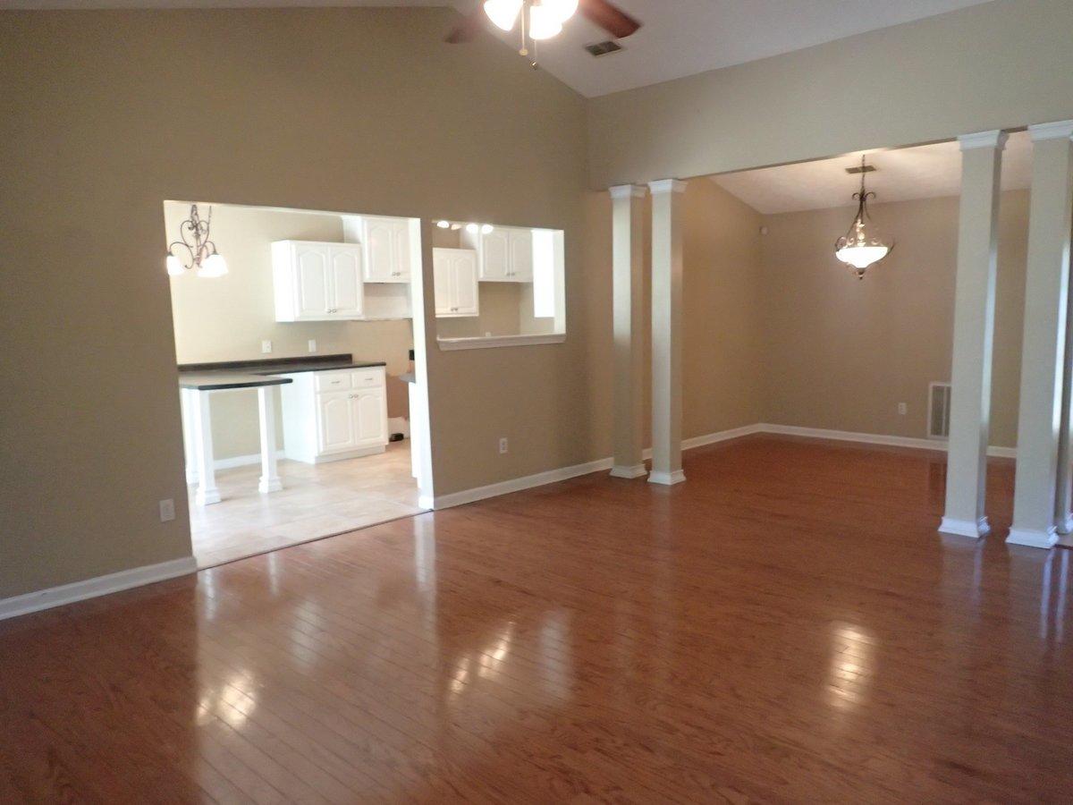 MAGNOLIA PLACE - Residential