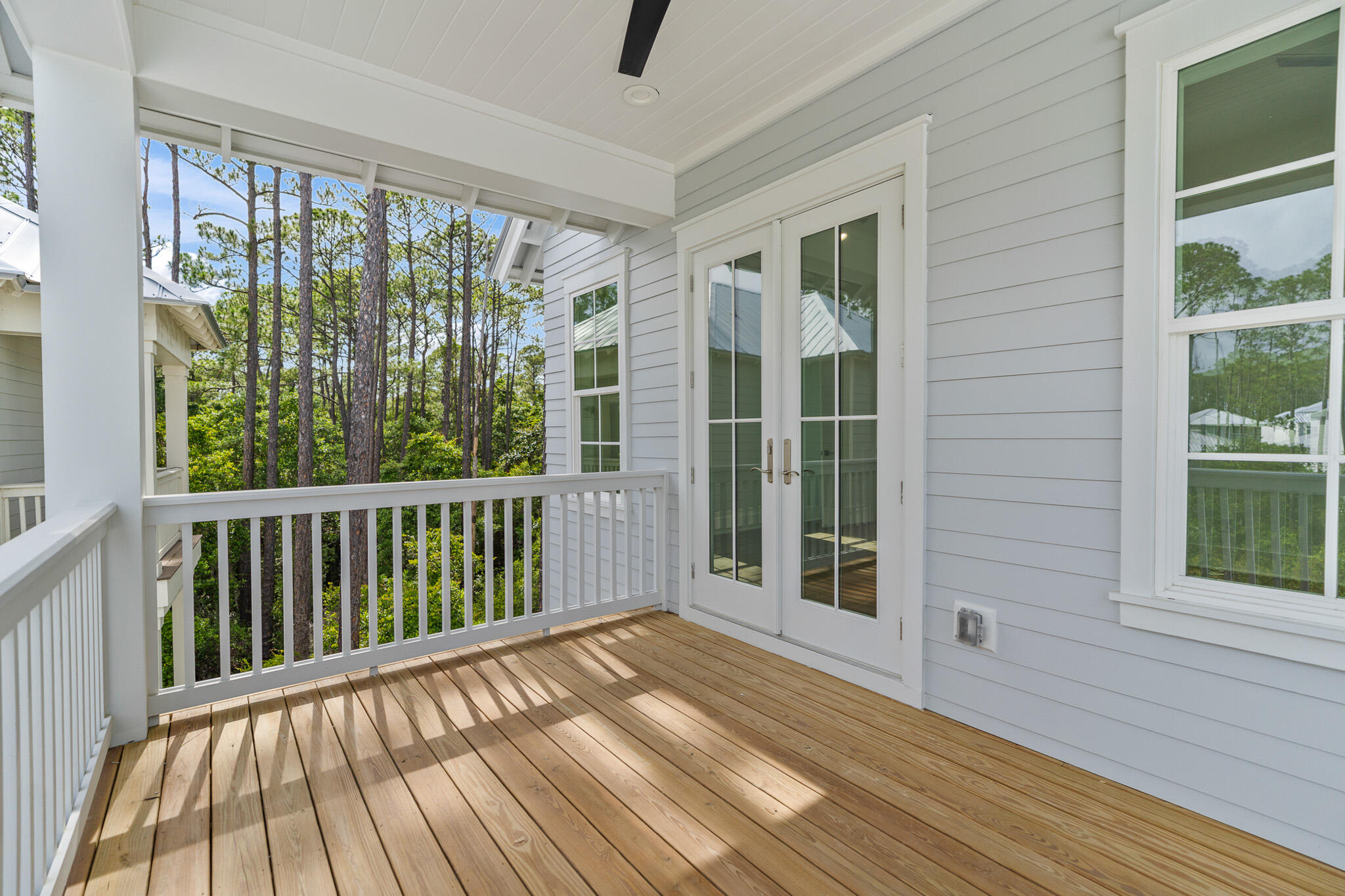 TREETOP VILLAGE - Residential