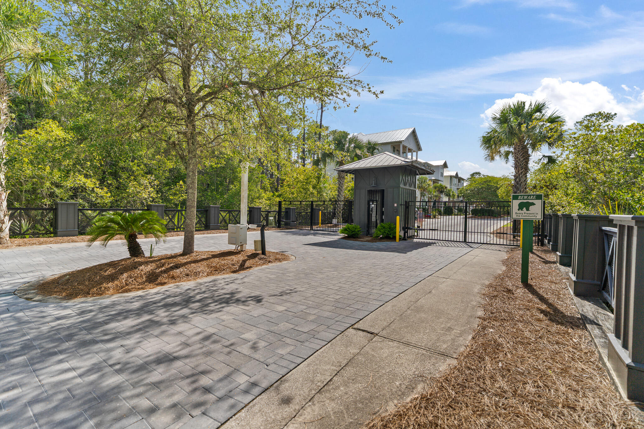 TREETOP VILLAGE - Residential