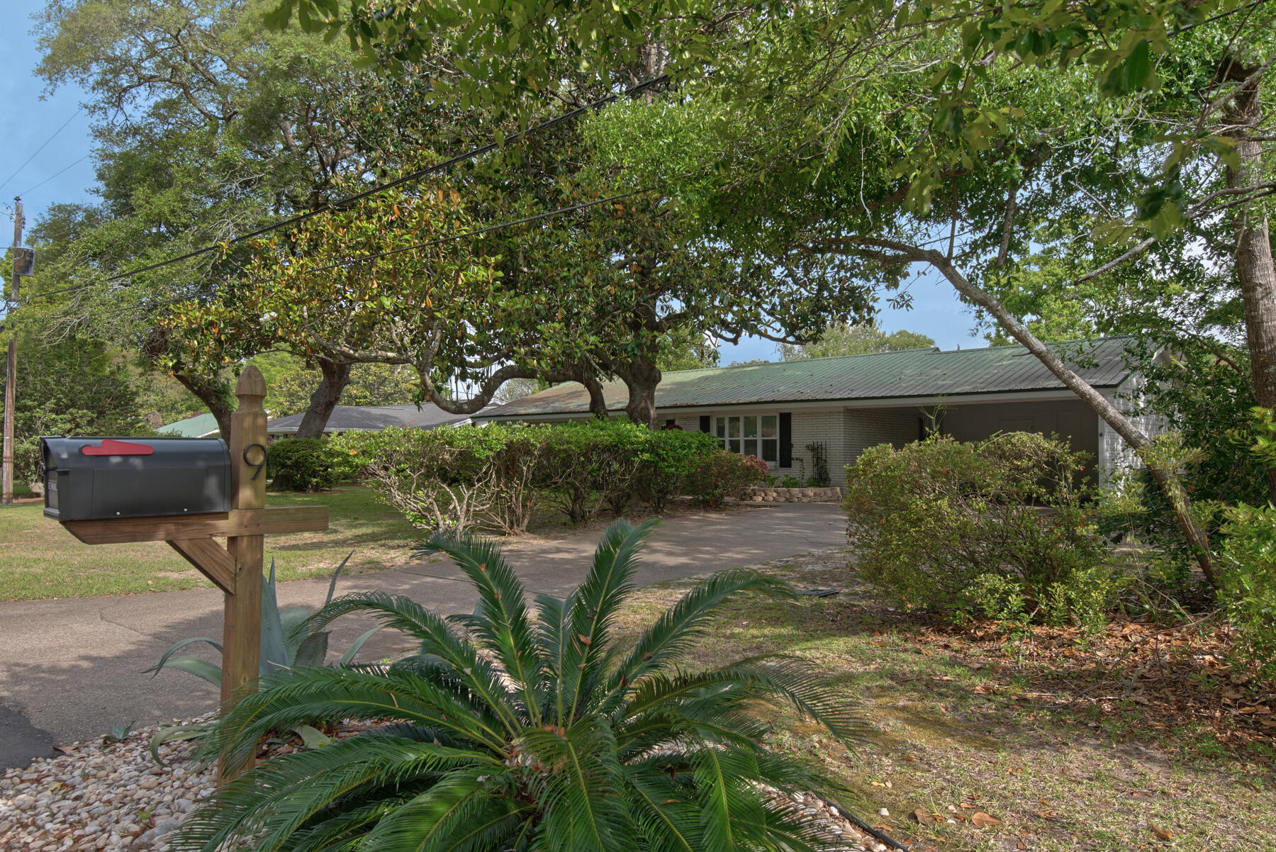 BAYOU POQUITO - Residential