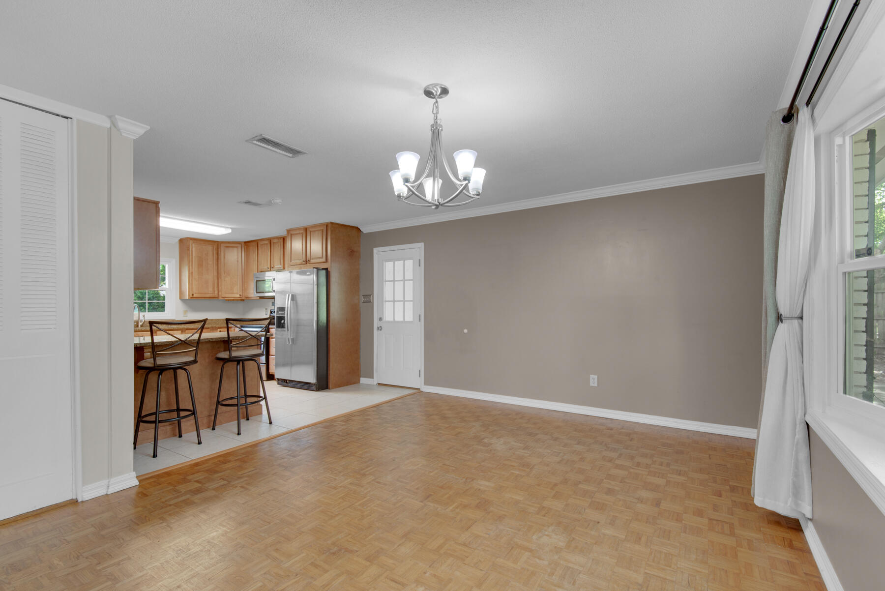 BAYOU POQUITO - Residential