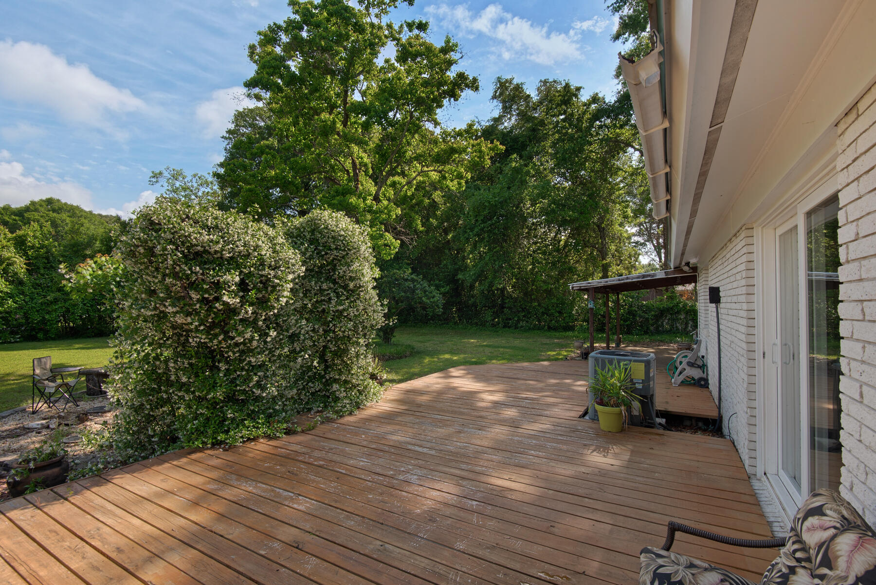 BAYOU POQUITO - Residential