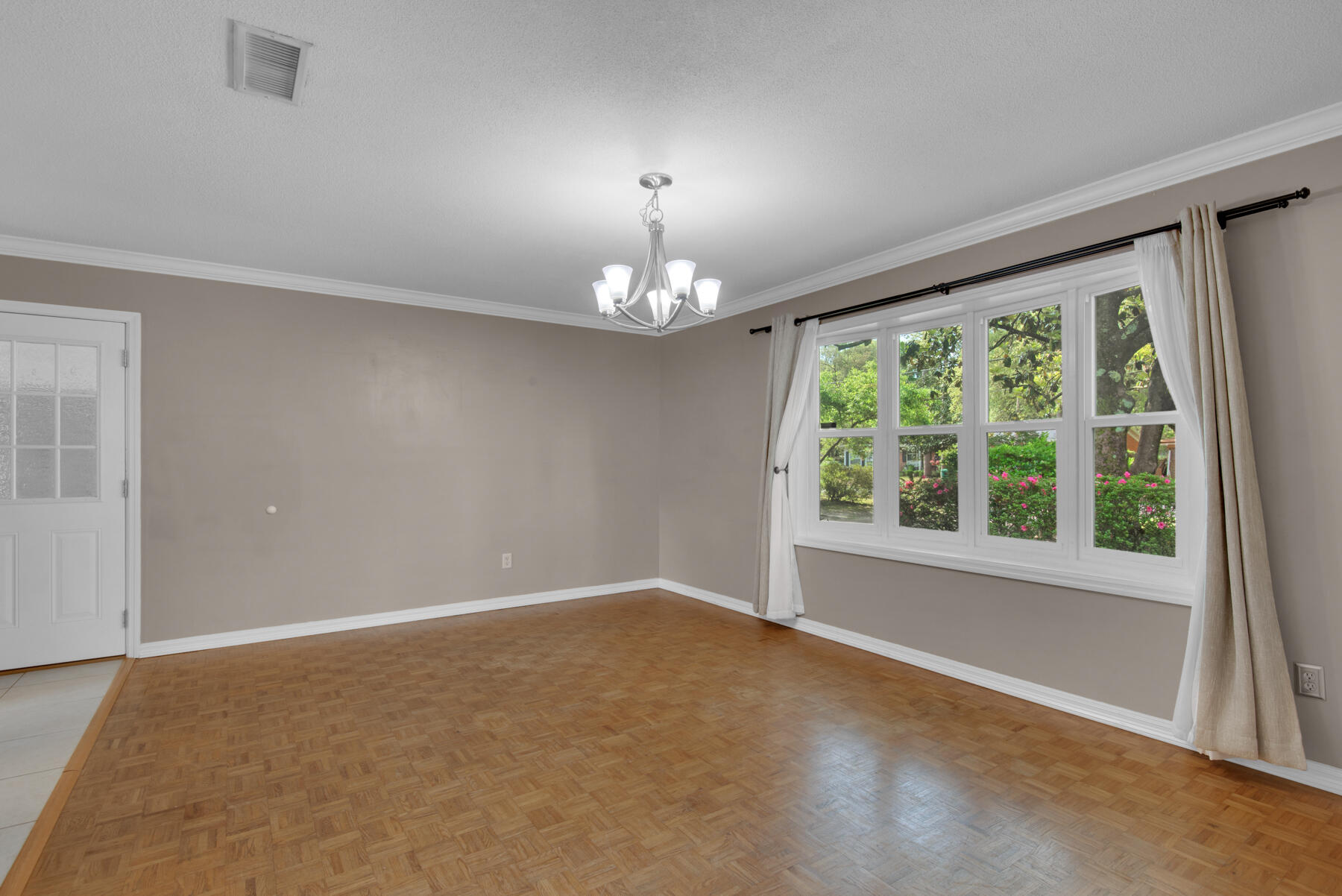 BAYOU POQUITO - Residential