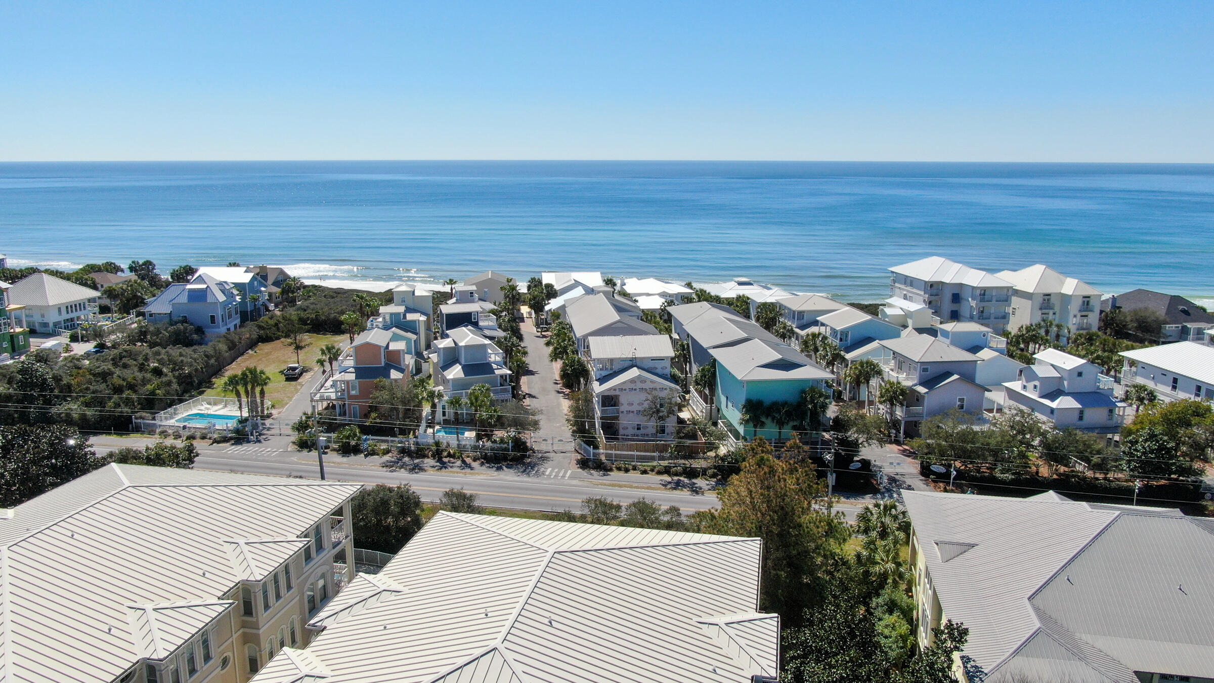 VILLAS AT SEAGROVE BEACH - Residential