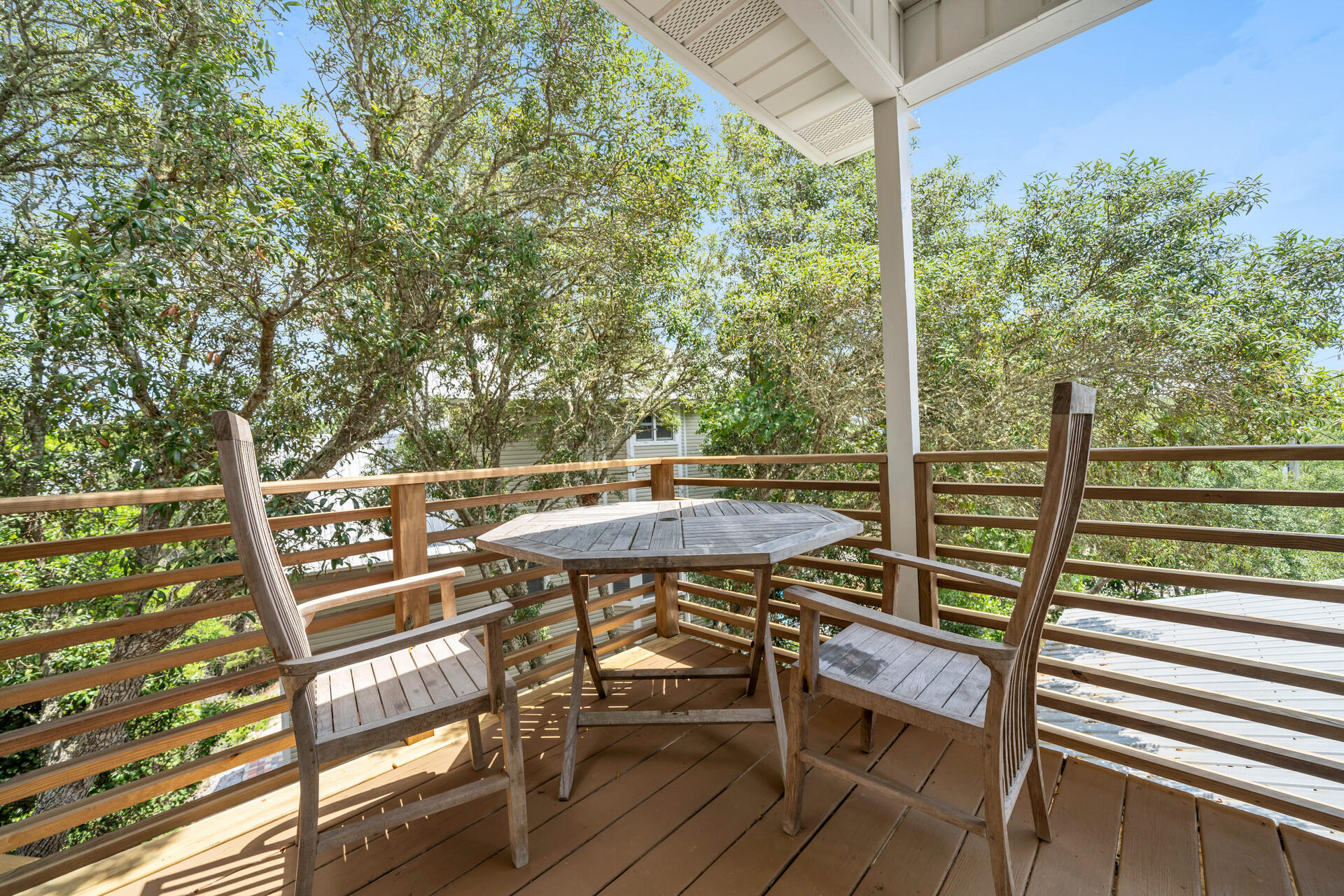 BEACH HIGHLAND 1ST ADD - Residential Lease