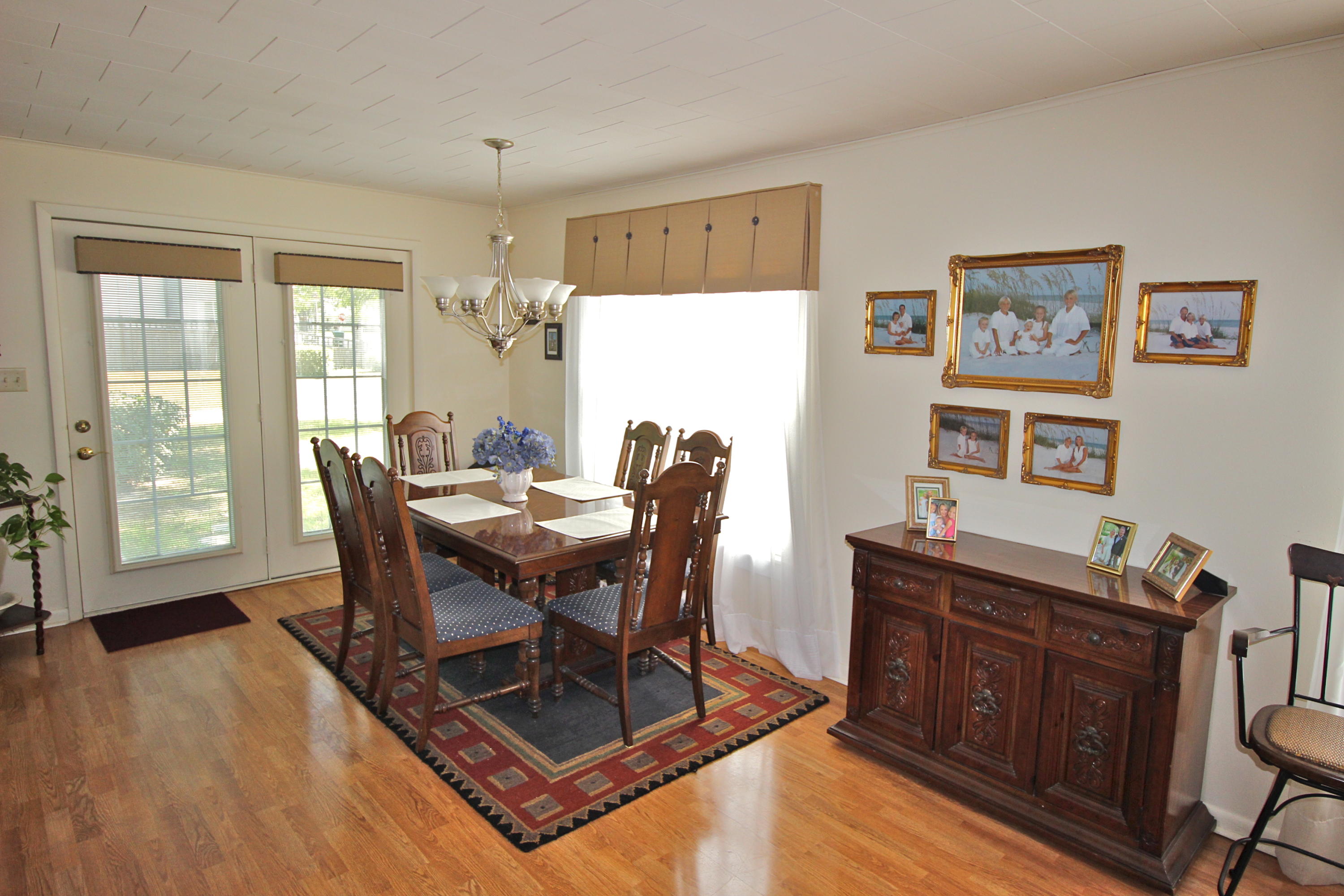 TOWN OF DEFUNIAK SPRINGS - Residential