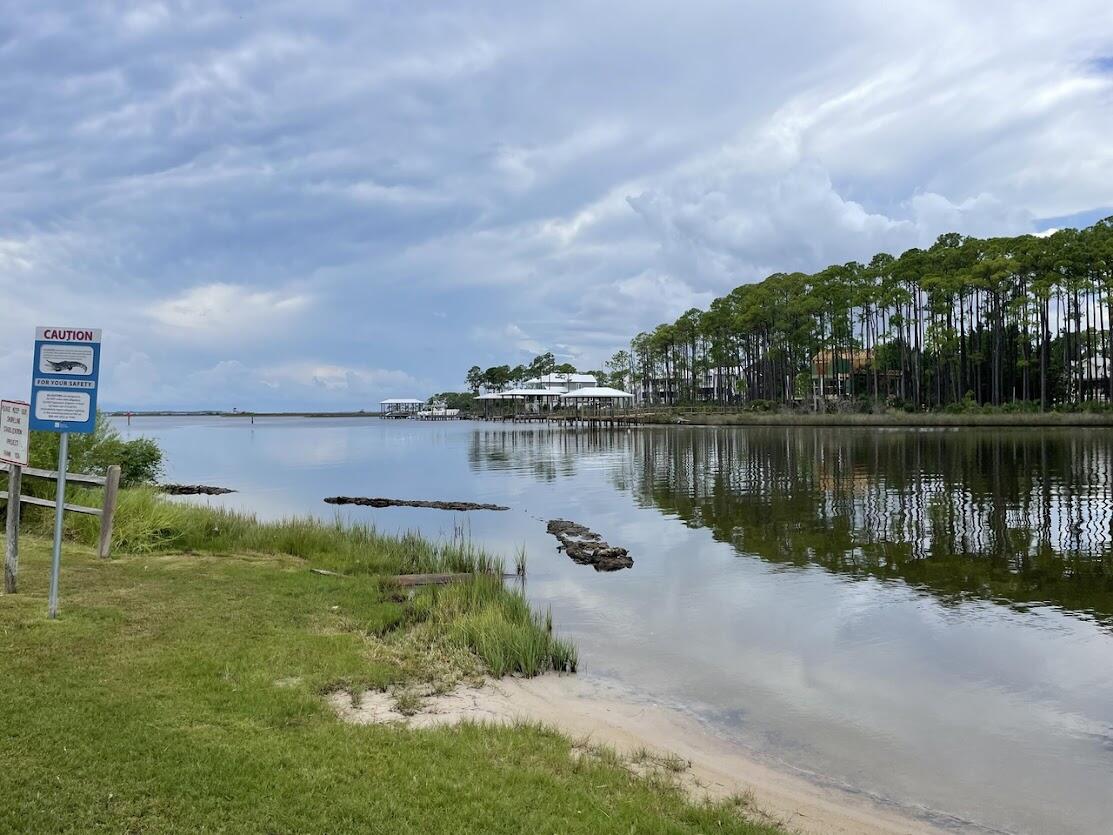 TOWN OF SANTA ROSA - Land