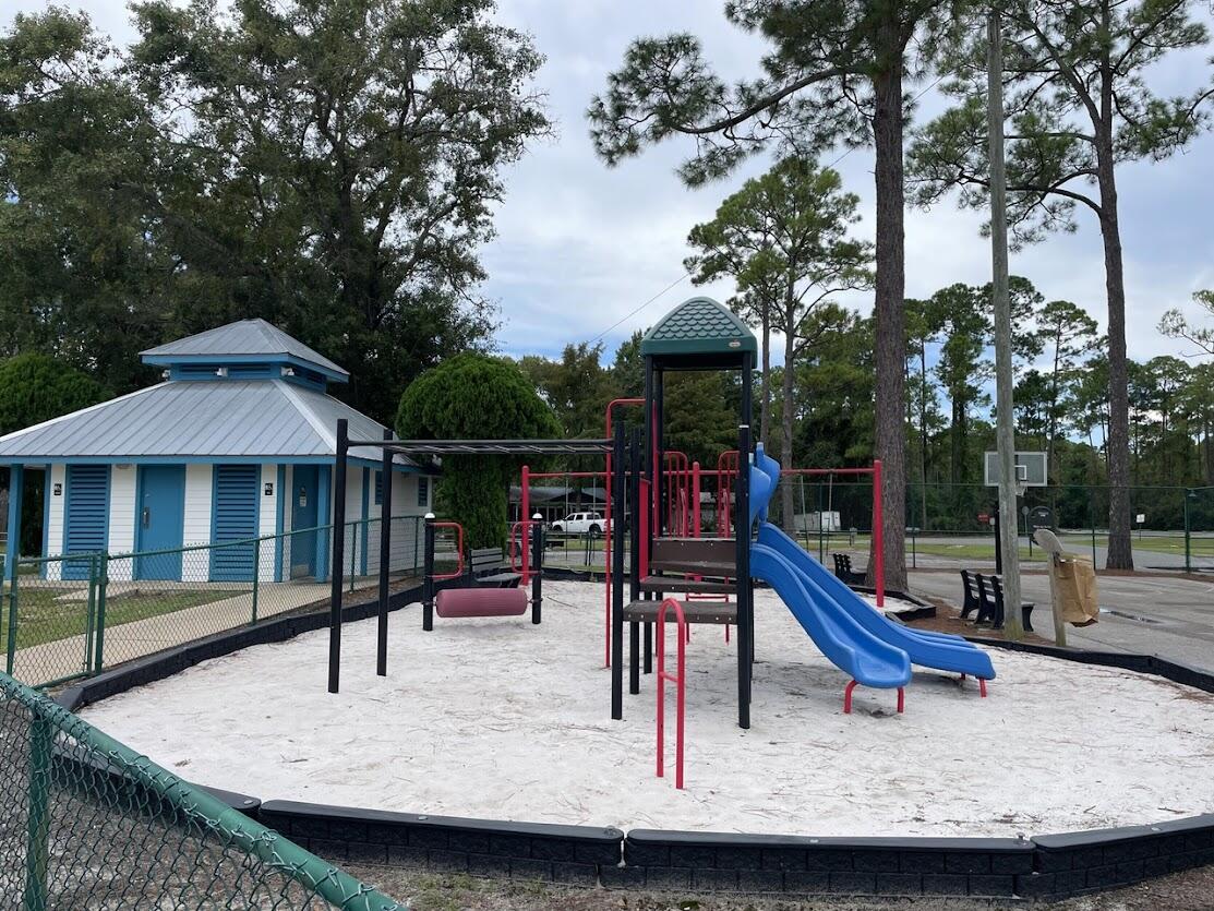 TOWN OF SANTA ROSA - Land