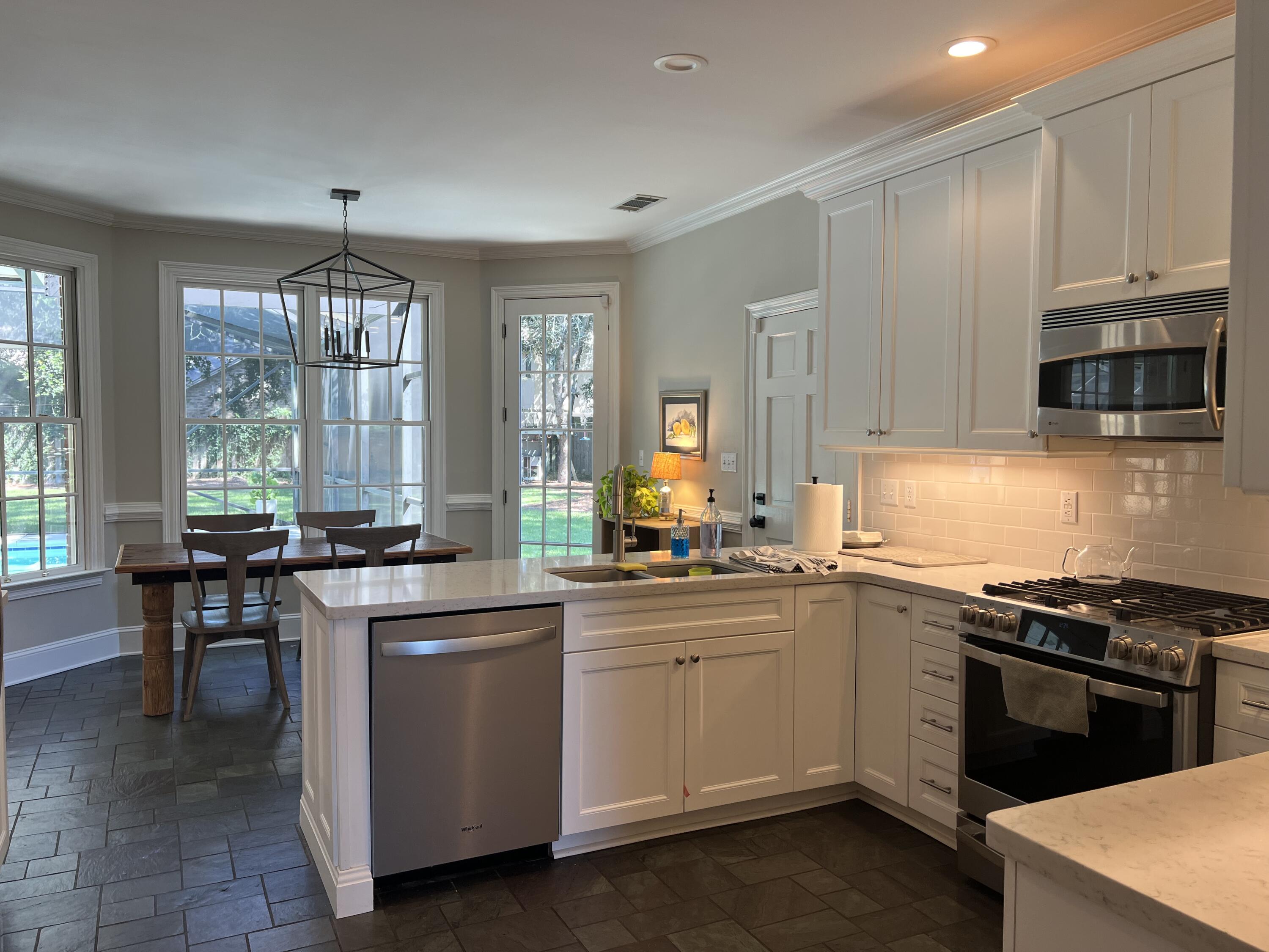 WINDWARD PH 4 - Residential