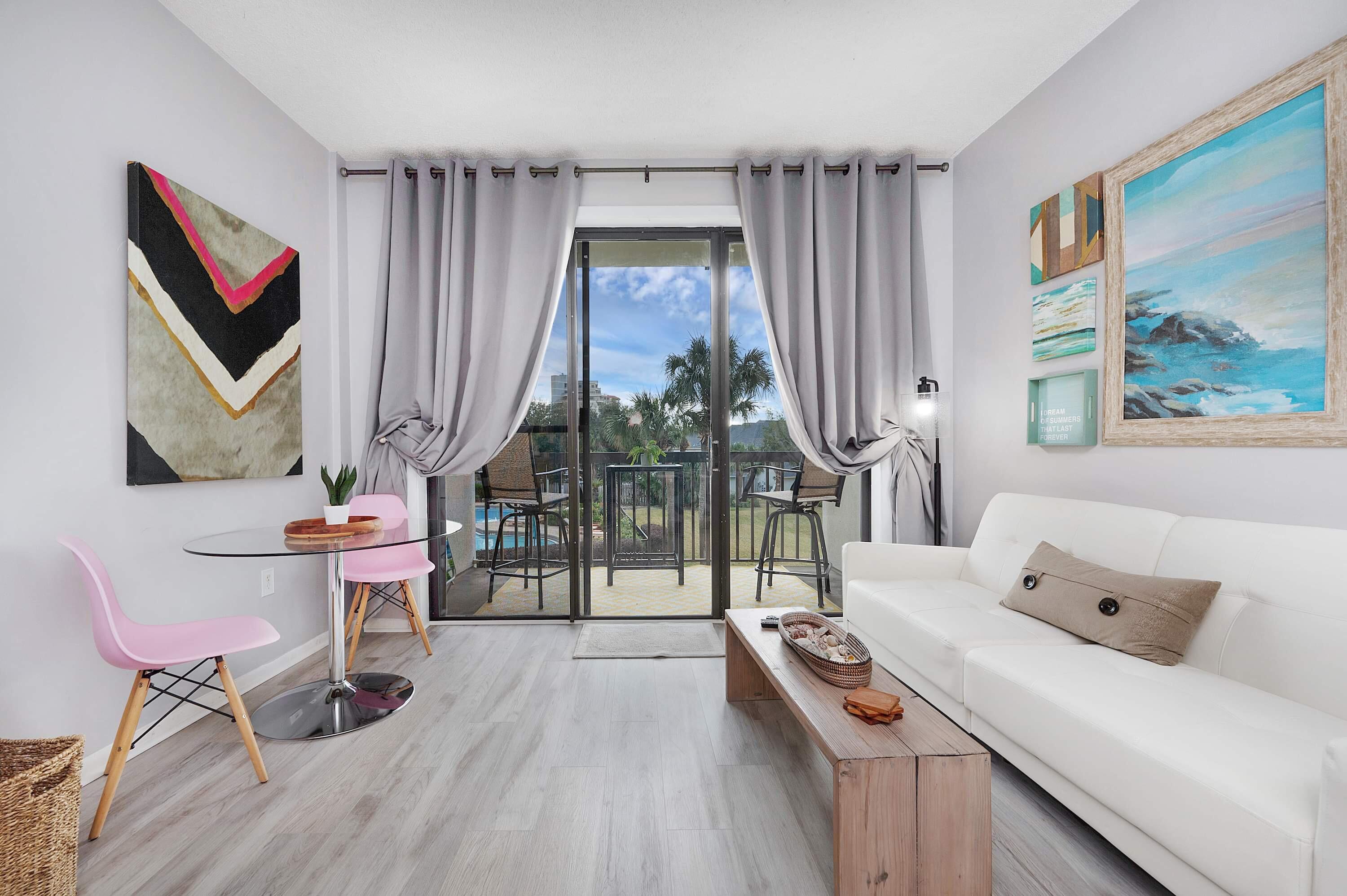 PIRATES BAY - Residential