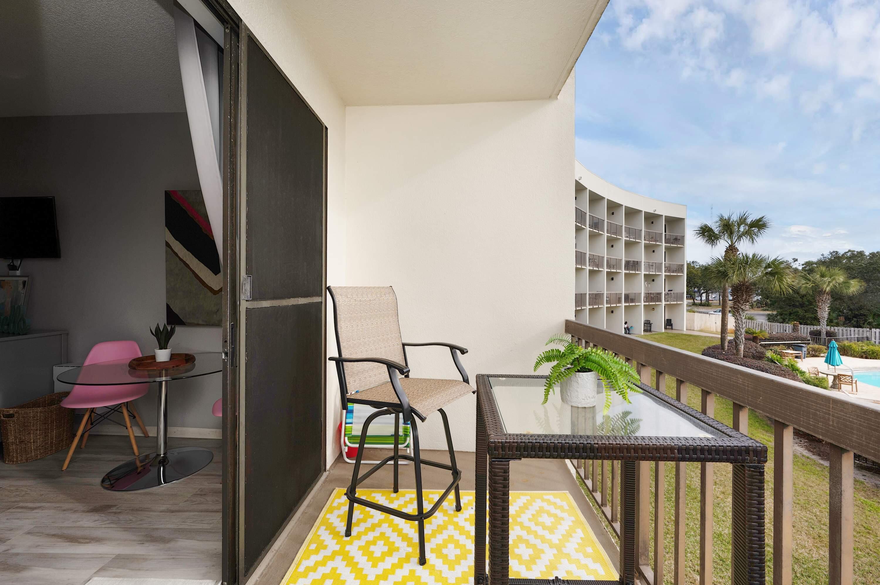 PIRATES BAY - Residential