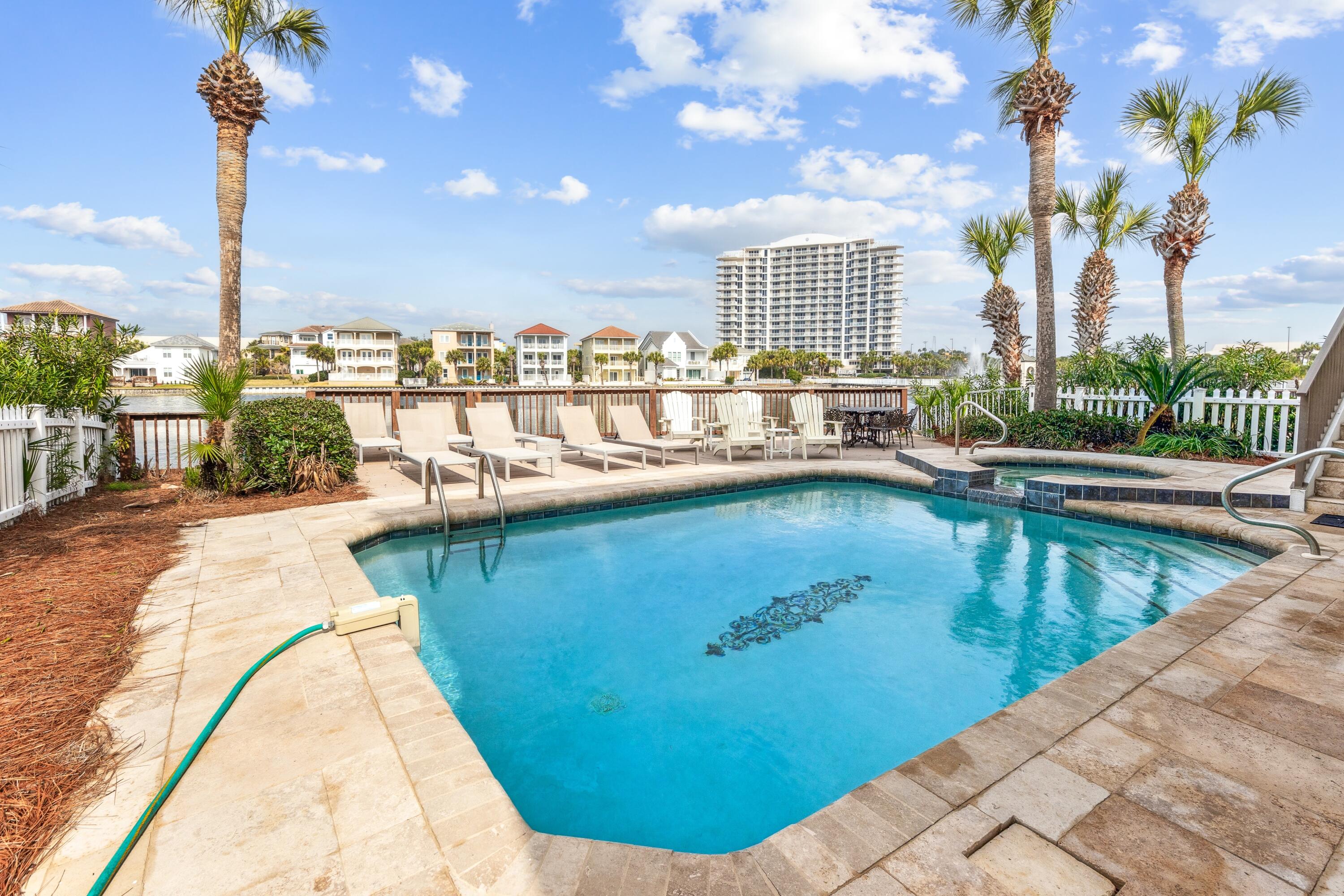 DUNES OF DESTIN - Residential