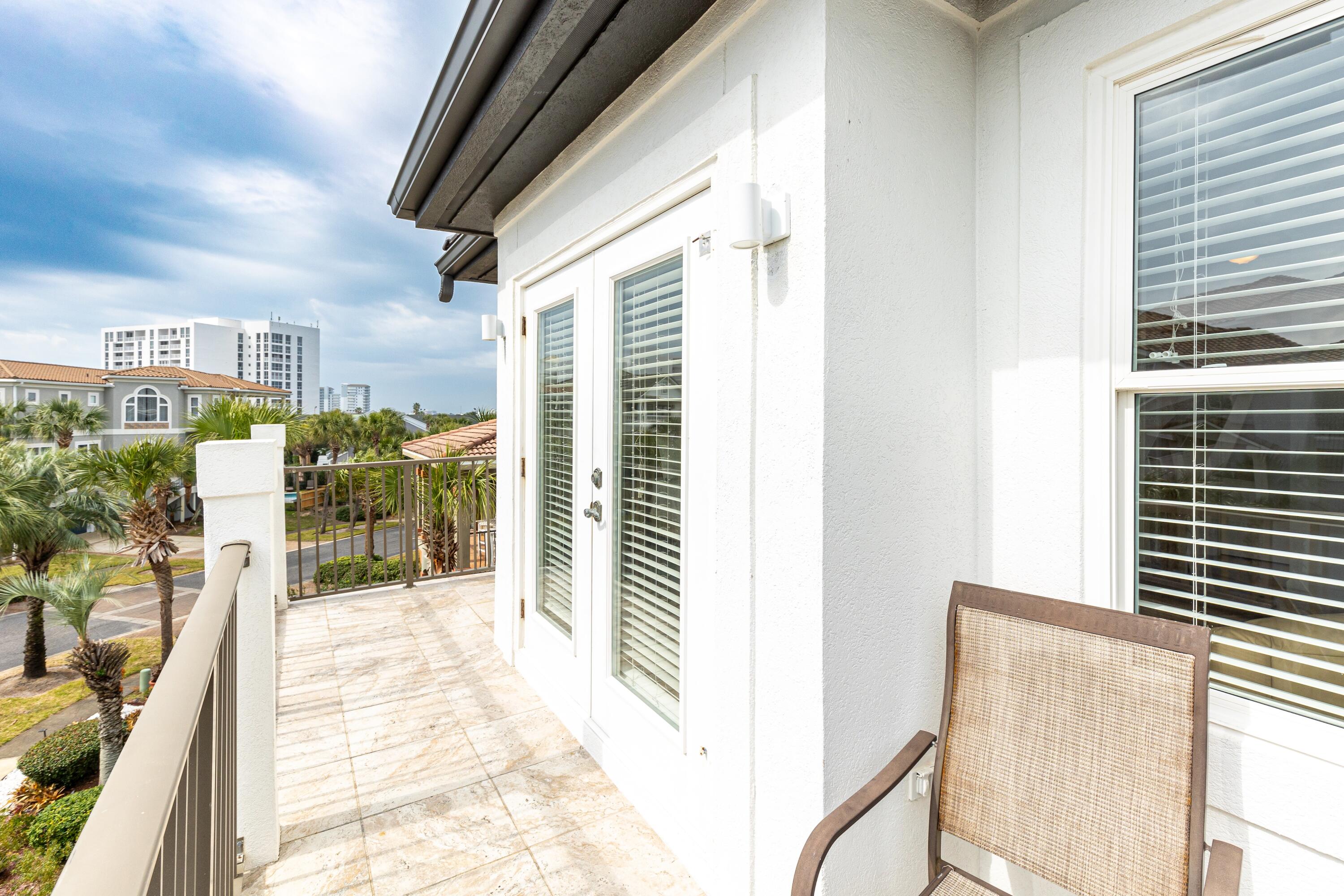 DUNES OF DESTIN - Residential