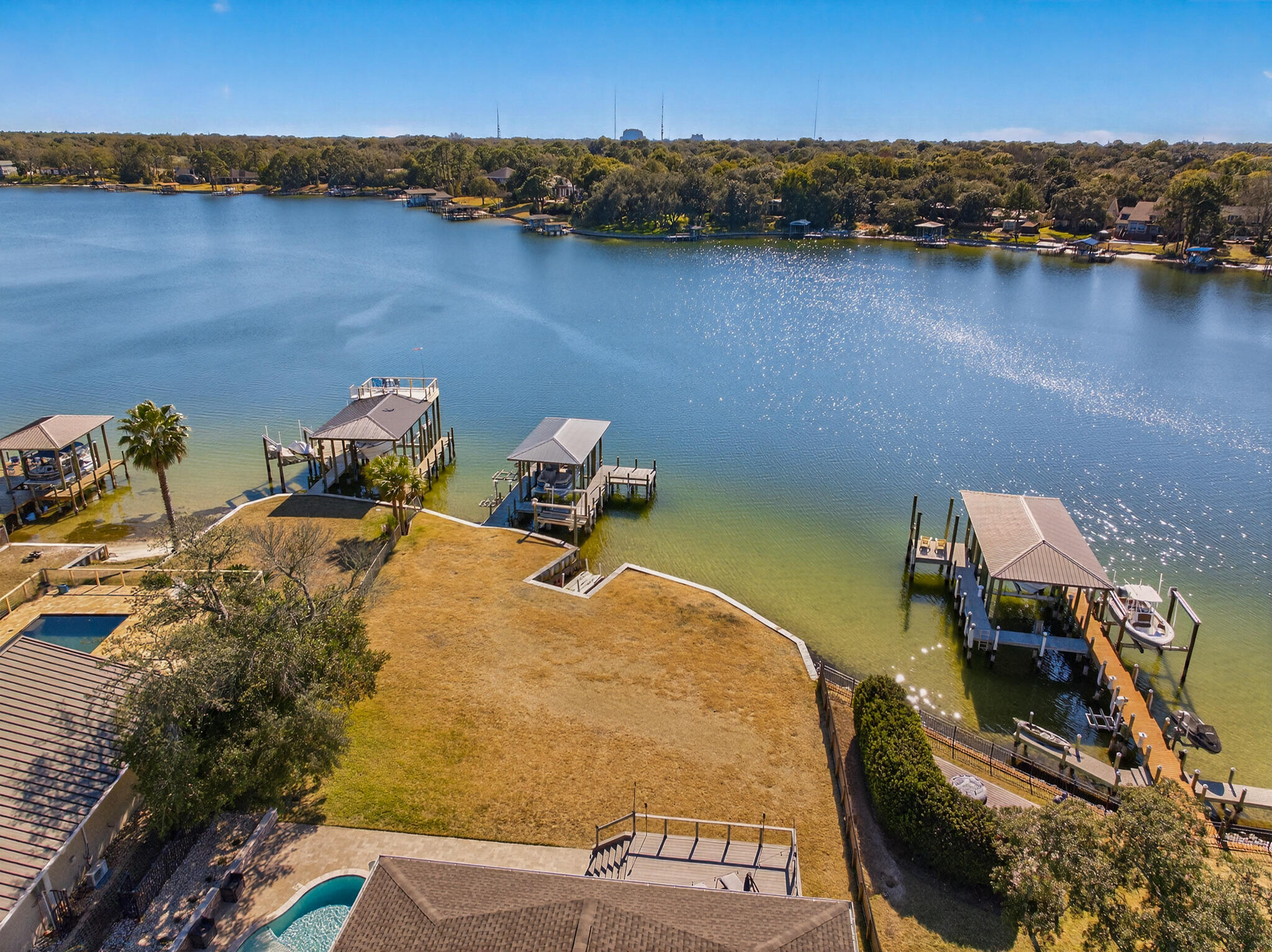 BAYOU VISTA - Residential