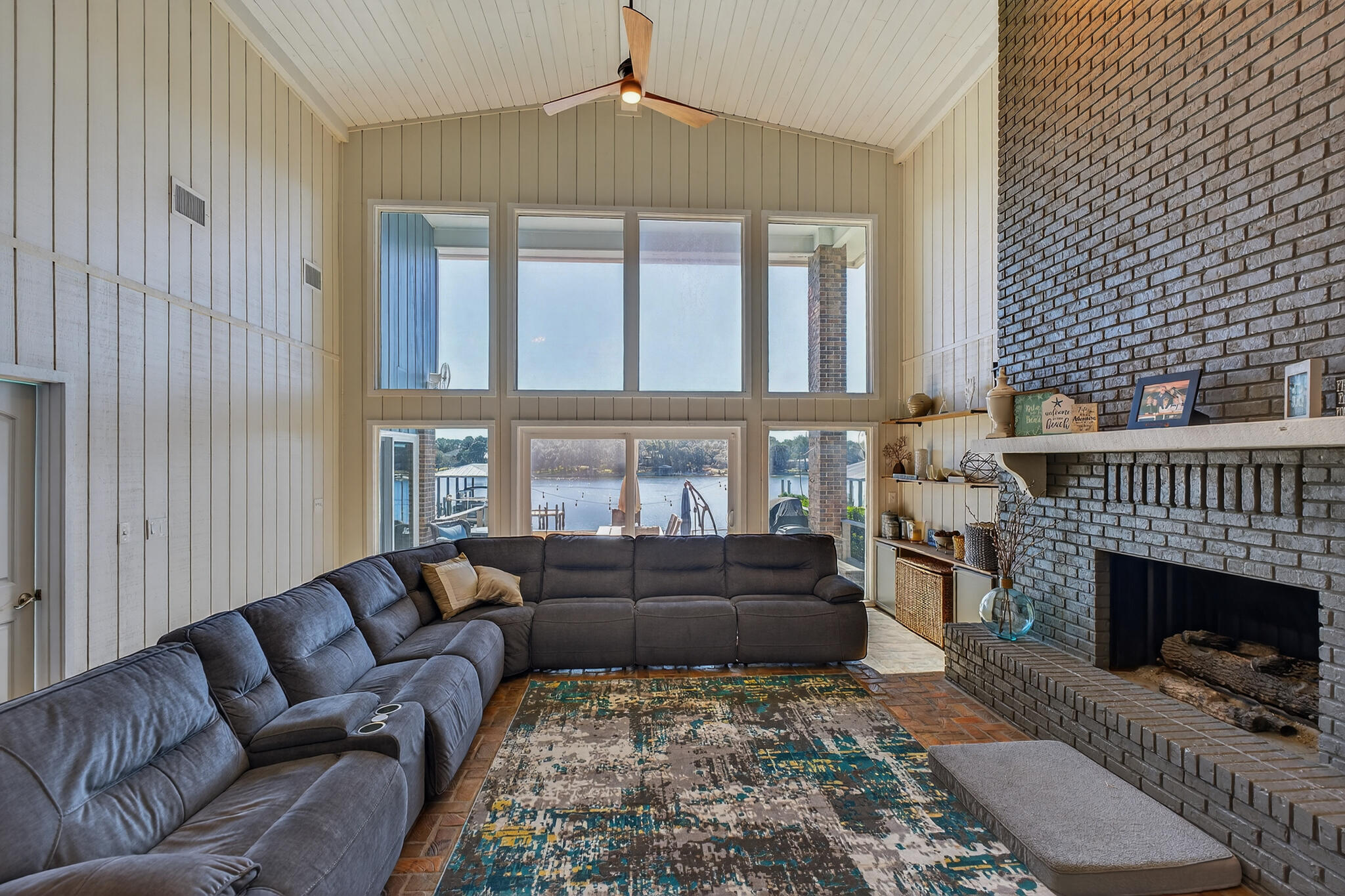 BAYOU VISTA - Residential