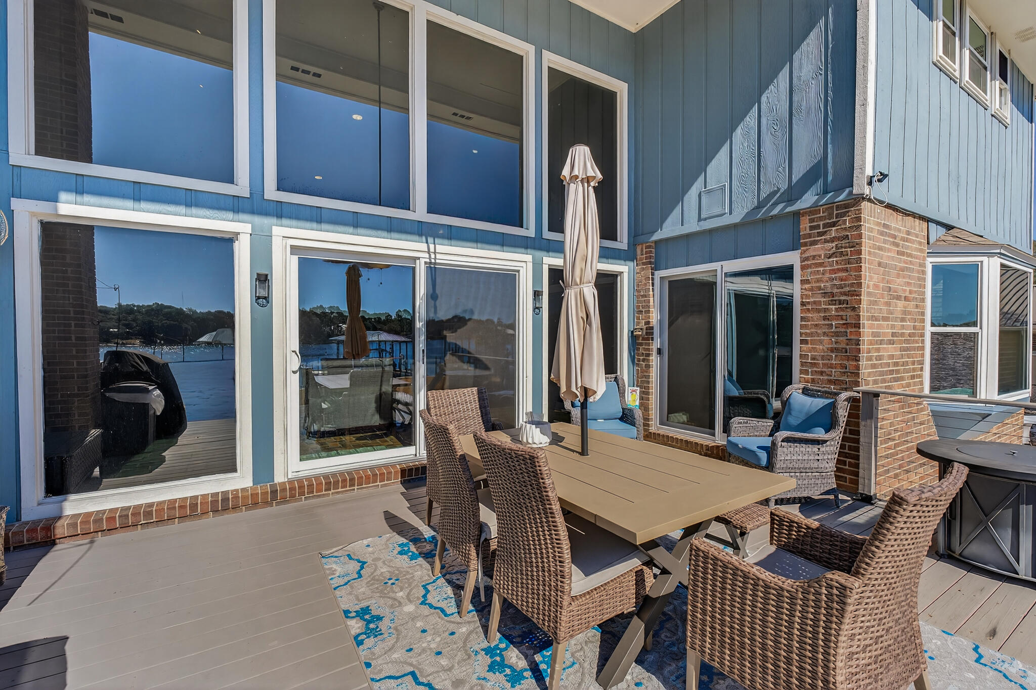 BAYOU VISTA - Residential