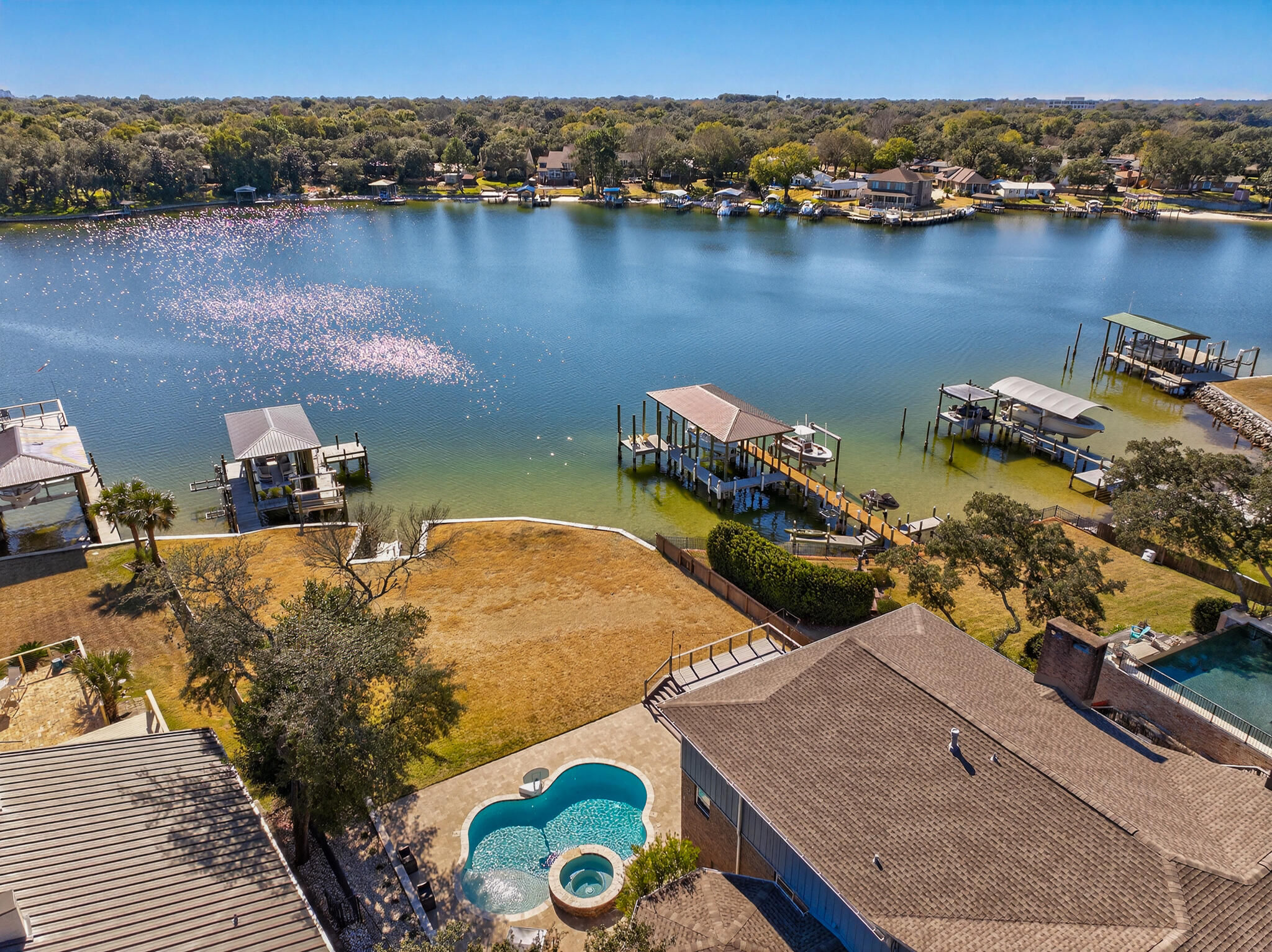 BAYOU VISTA - Residential