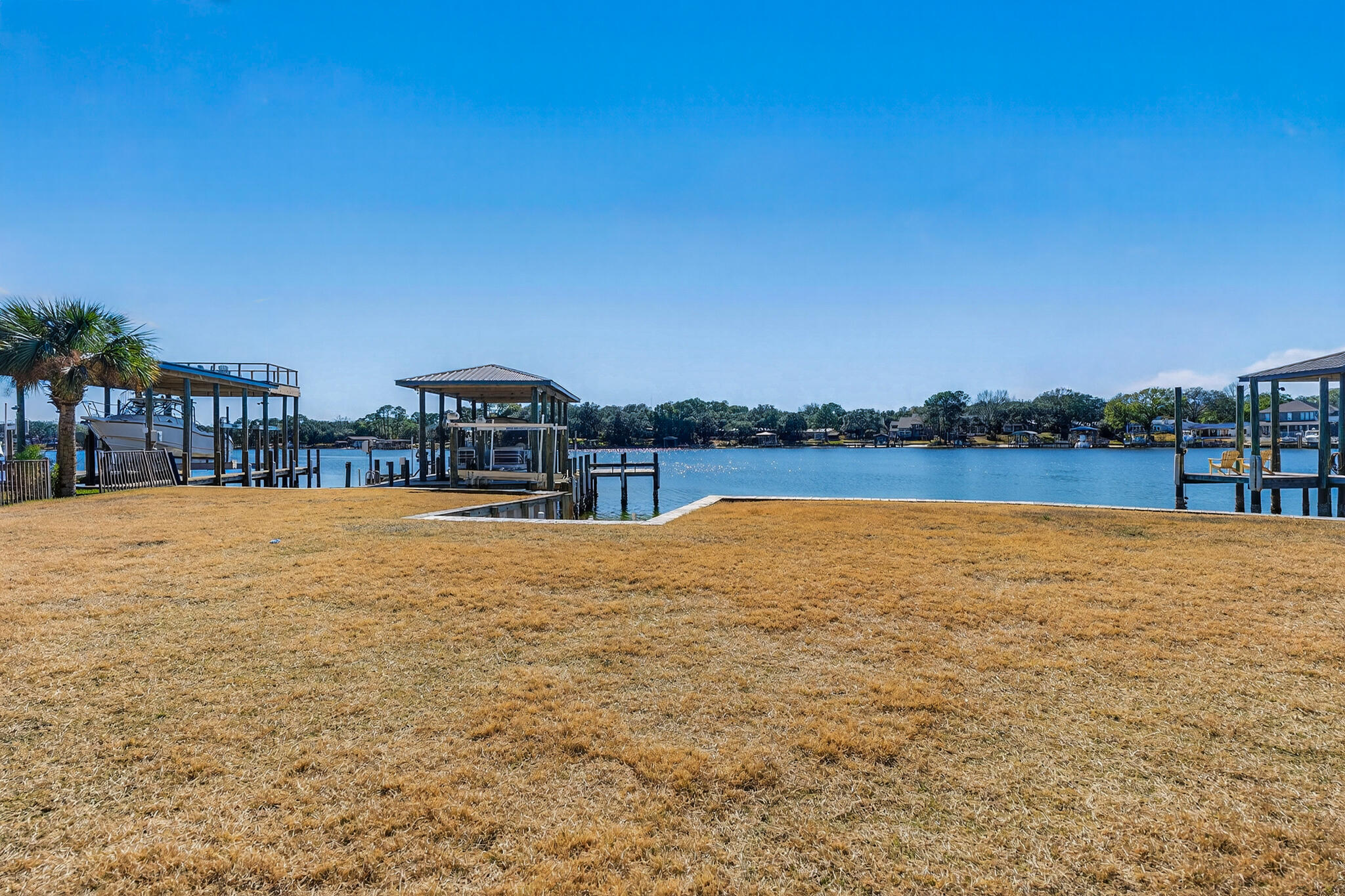 BAYOU VISTA - Residential